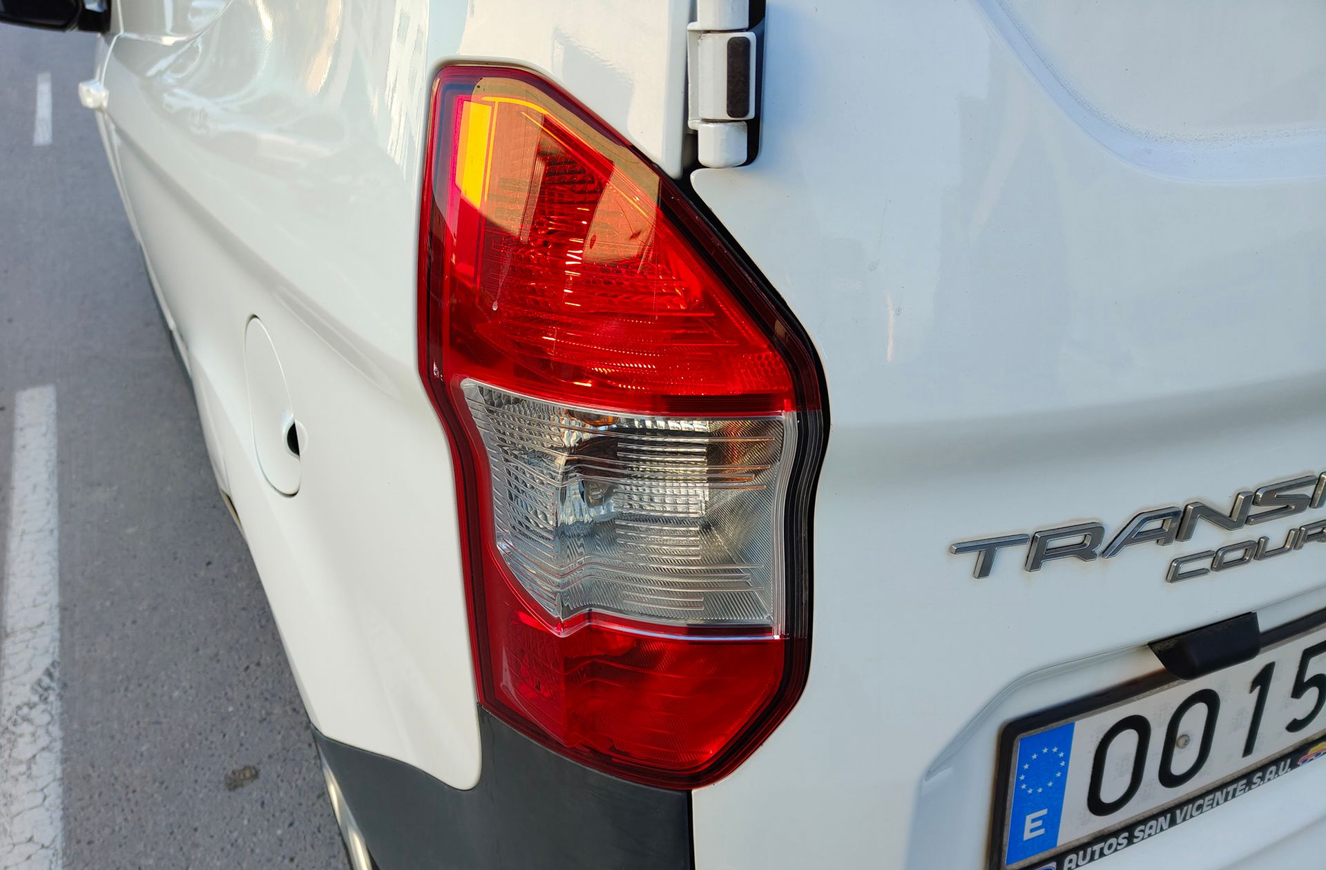 Ford Transit Furgon 1.5 TDCi Trend - foto 14