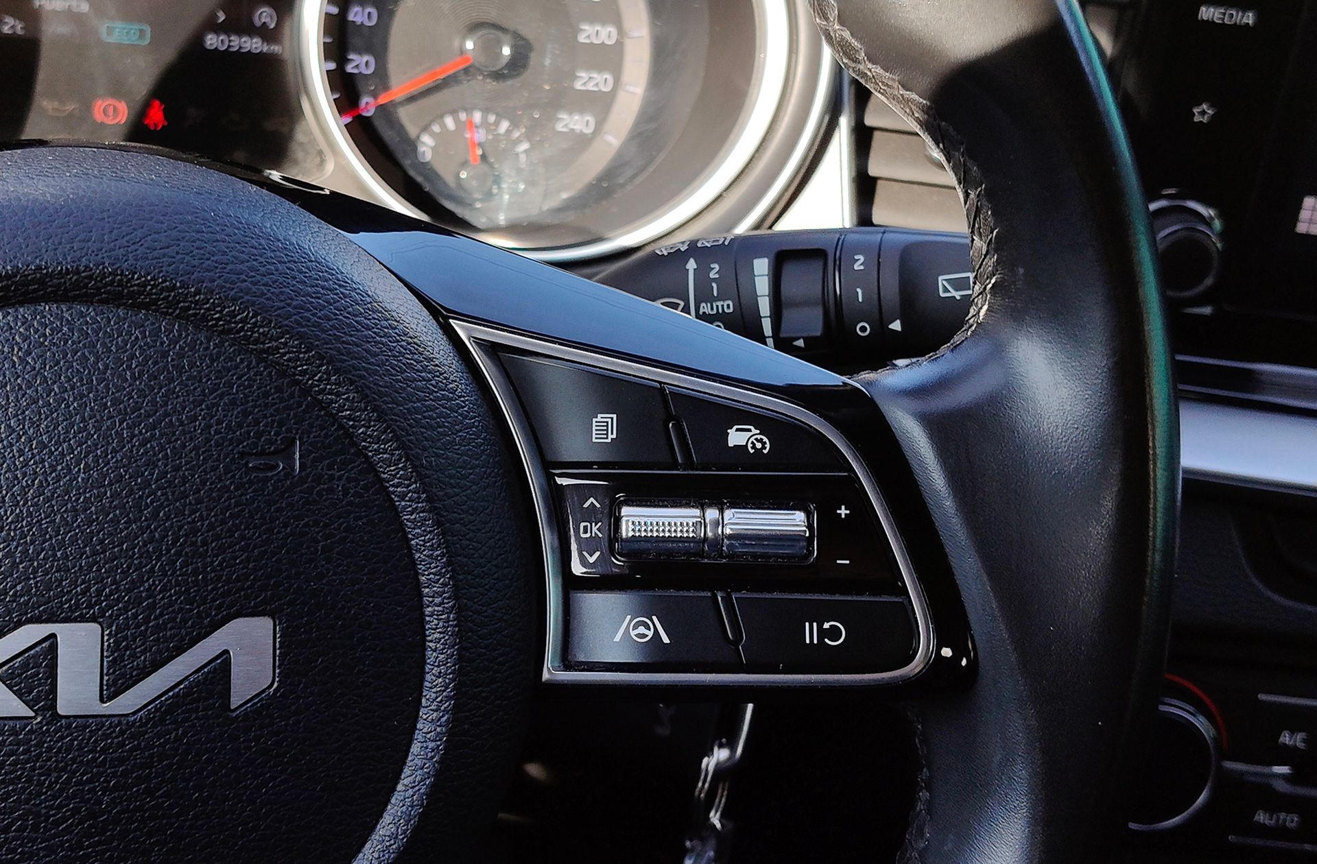 Kia Ceed 1.6 MHEV iMT Drive - foto 25