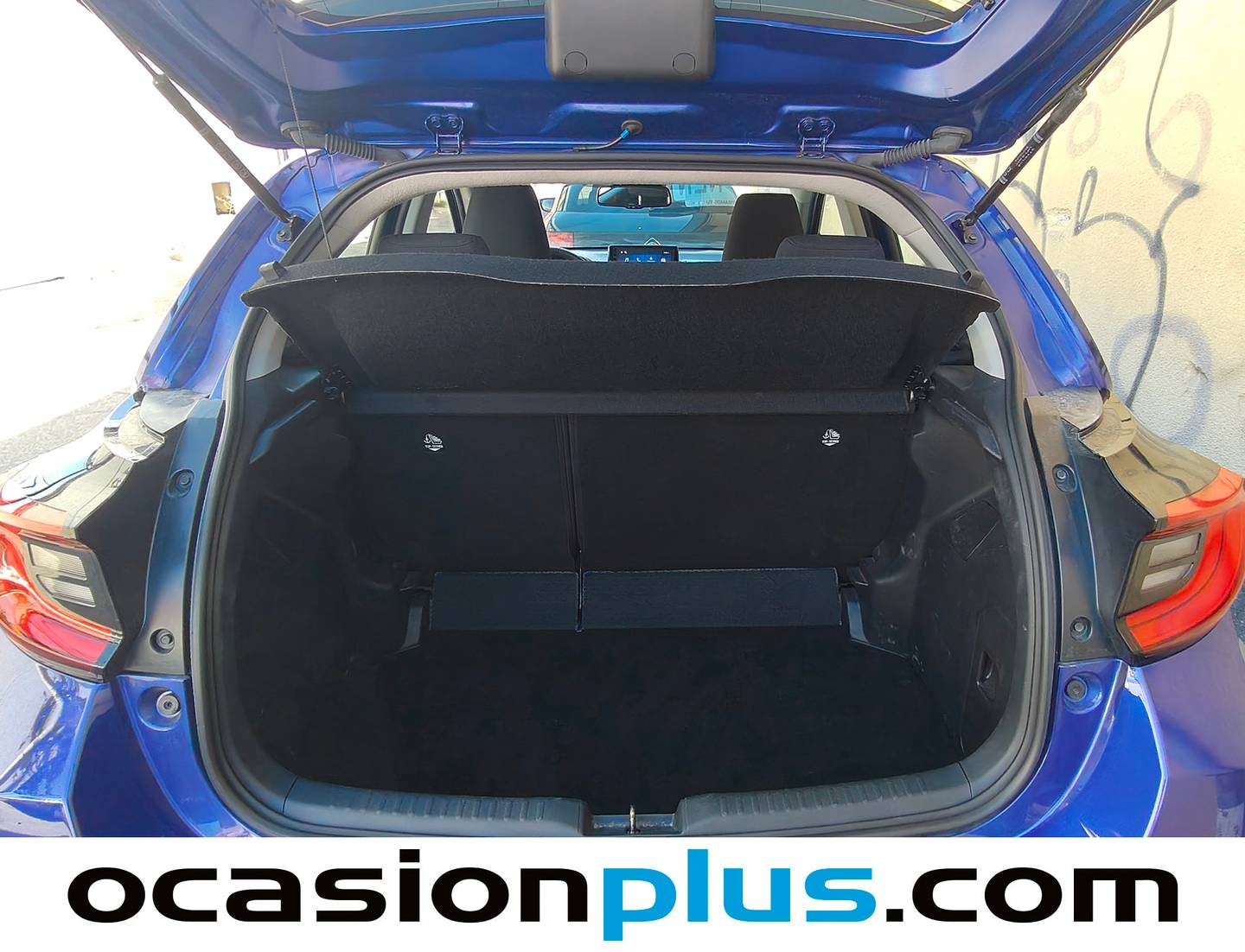 Foto Toyota Yaris Toyota Yaris 120H Active Plus (116 CV) siete plazas