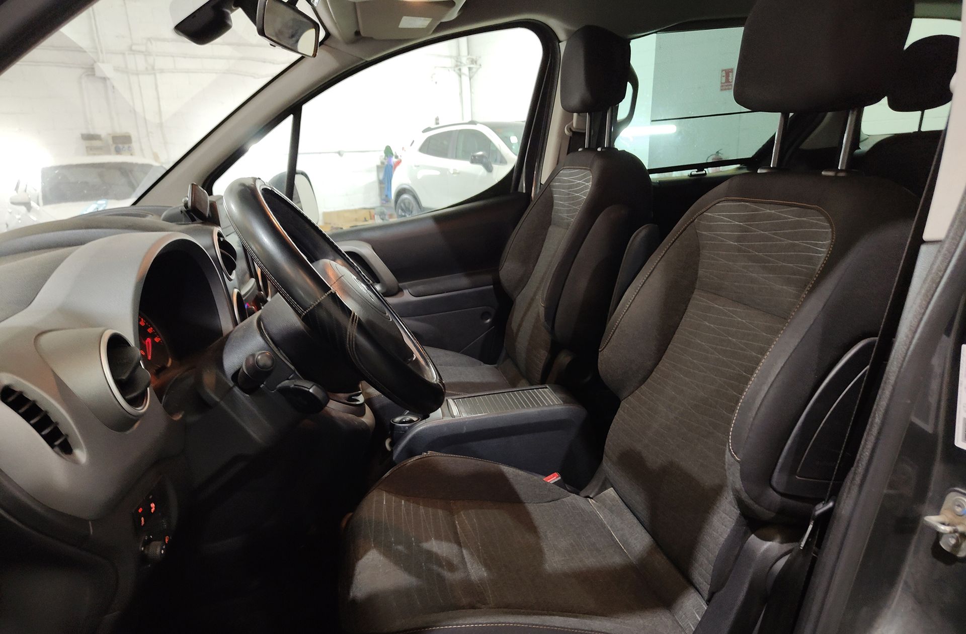 Citroën Berlingo Multispace 20 Aniversario BlueHDi - foto 9