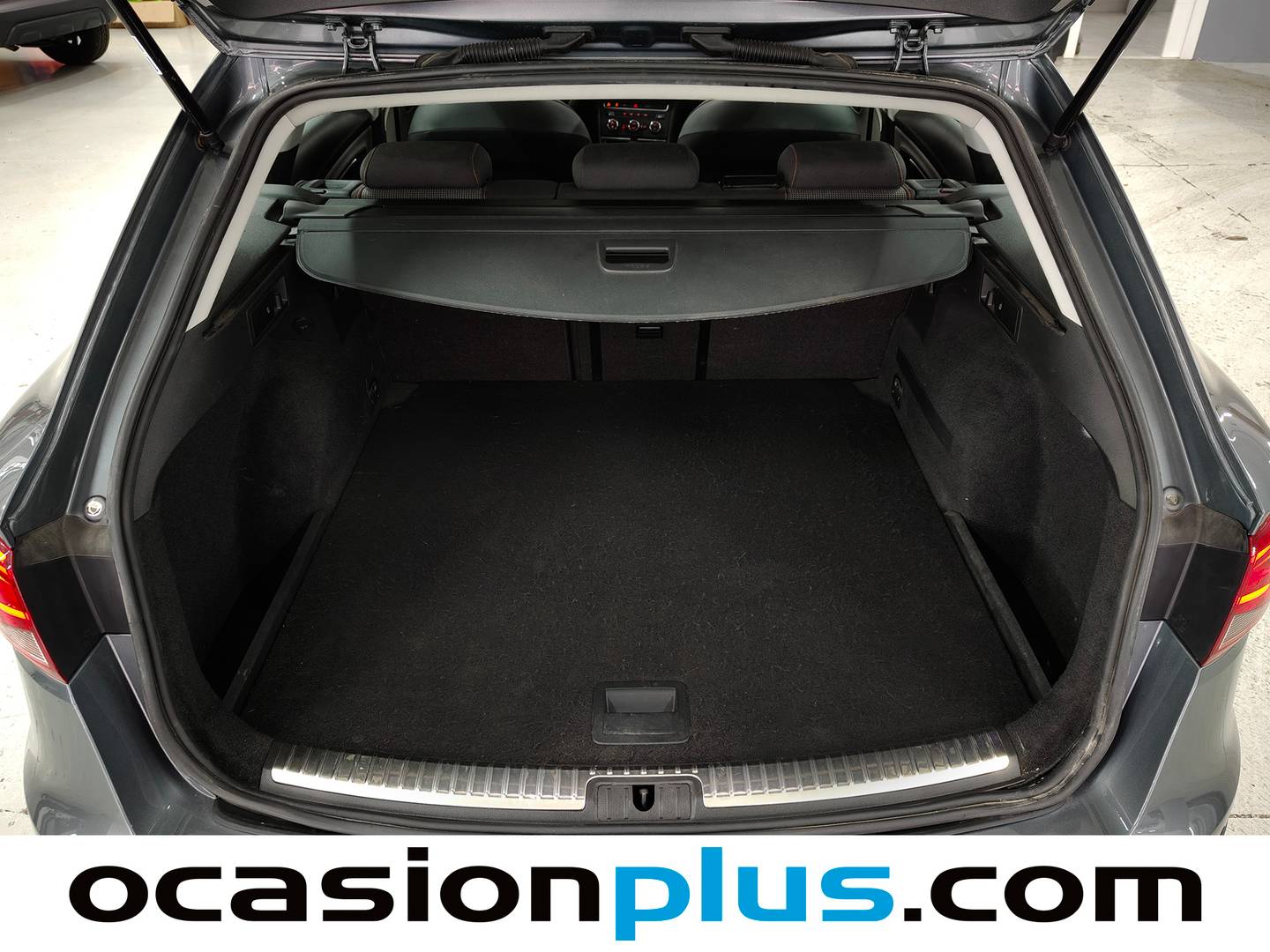 Fotos maletero Seat León Seat Leon Xperience 2.0 TDI S&S X-perience Plus 4Drive DSG6 (184 CV)