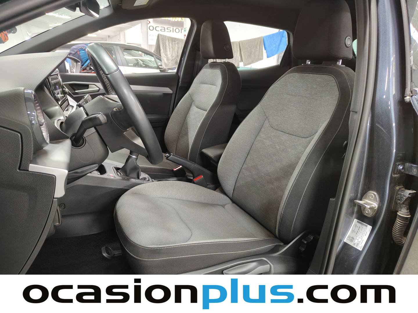 Foto asientos delanteros Seat Ibiza Seat Ibiza 1.0 TSI S&S Xcellence (115 CV)