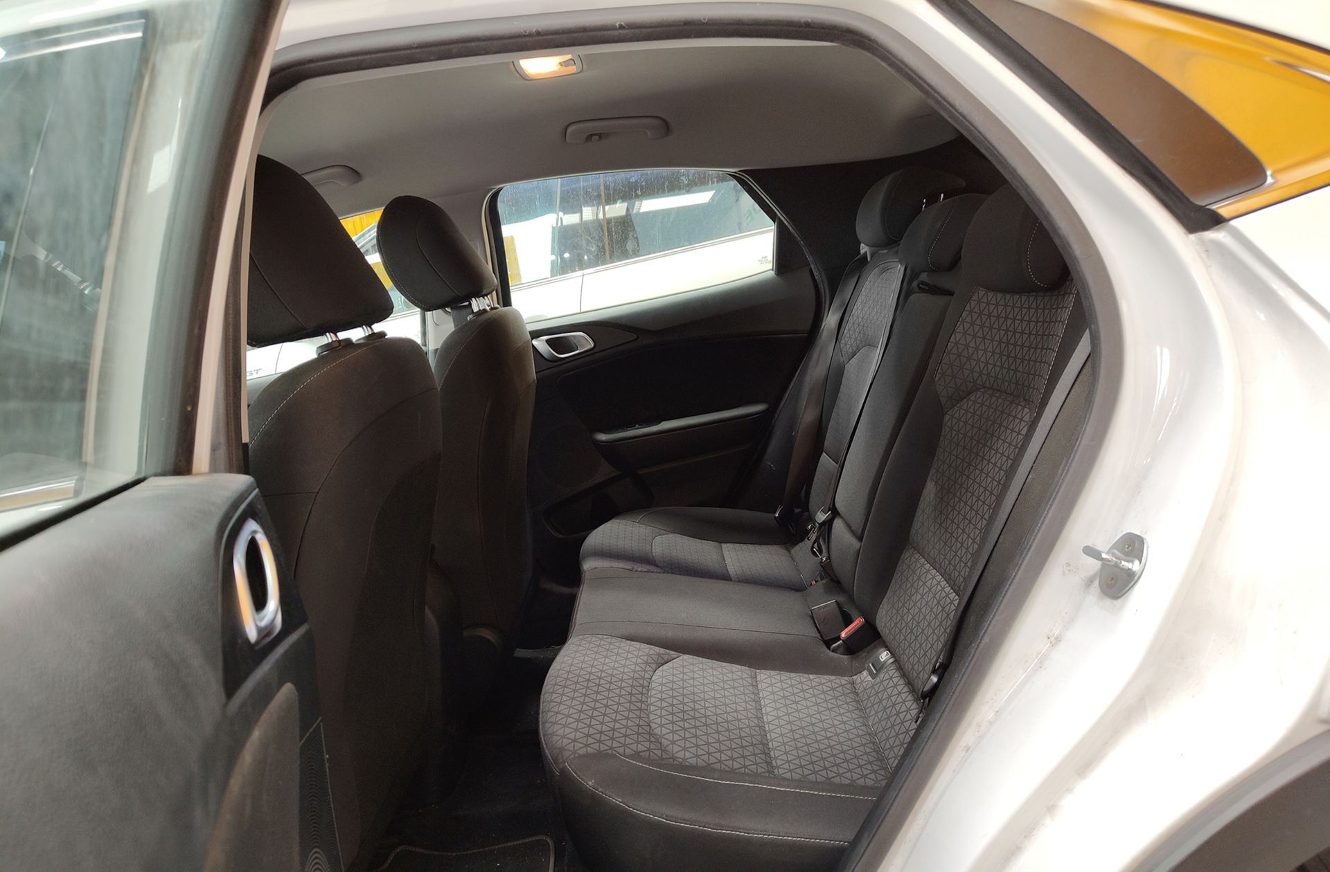Kia XCeed 1.0 T-GDi Drive - foto 10