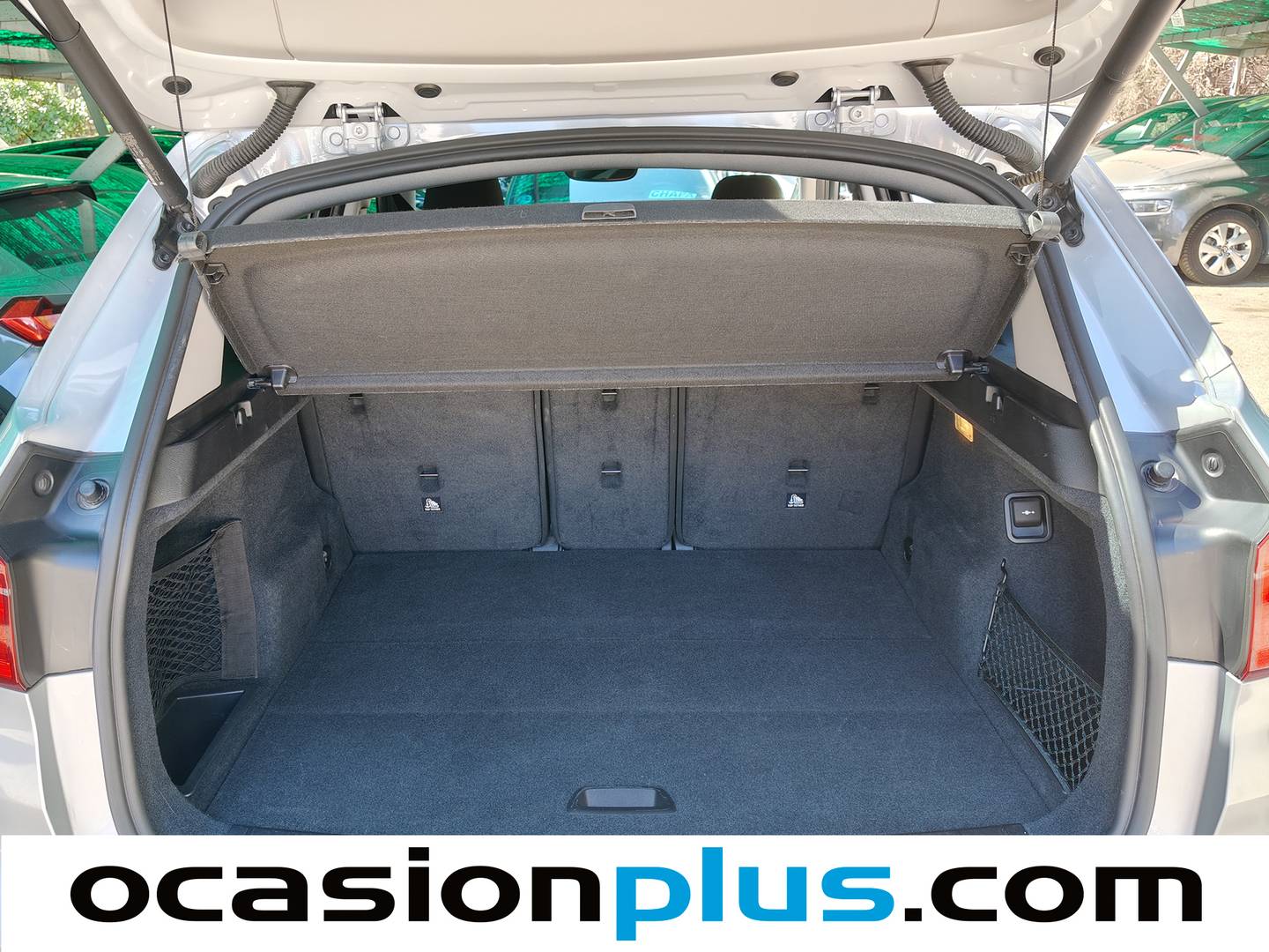 Fotos maletero BMW X1 BMW X1 sDrive18d (150 CV)