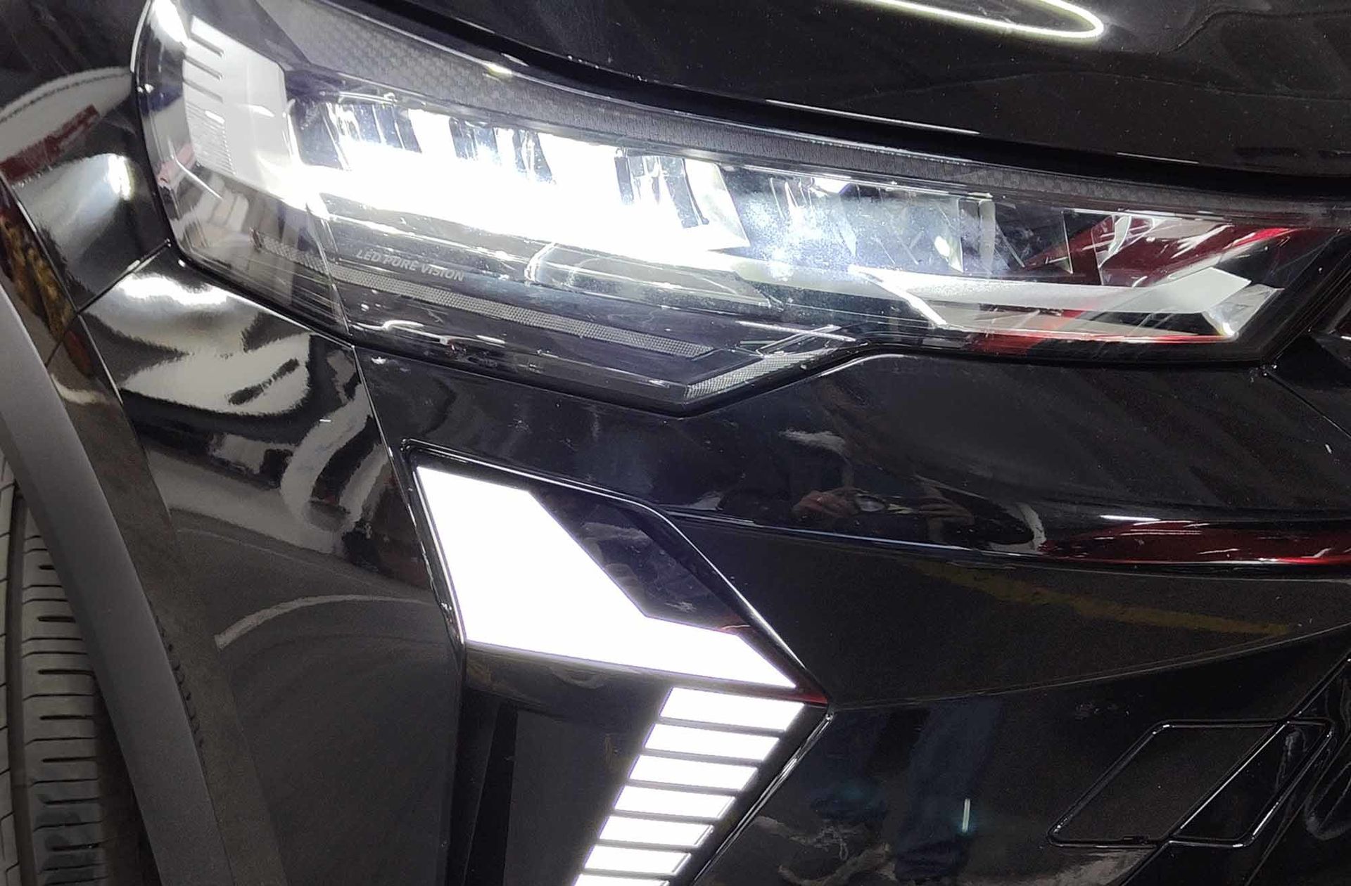Mitsubishi ASX 130T MHEV Motion - foto 16