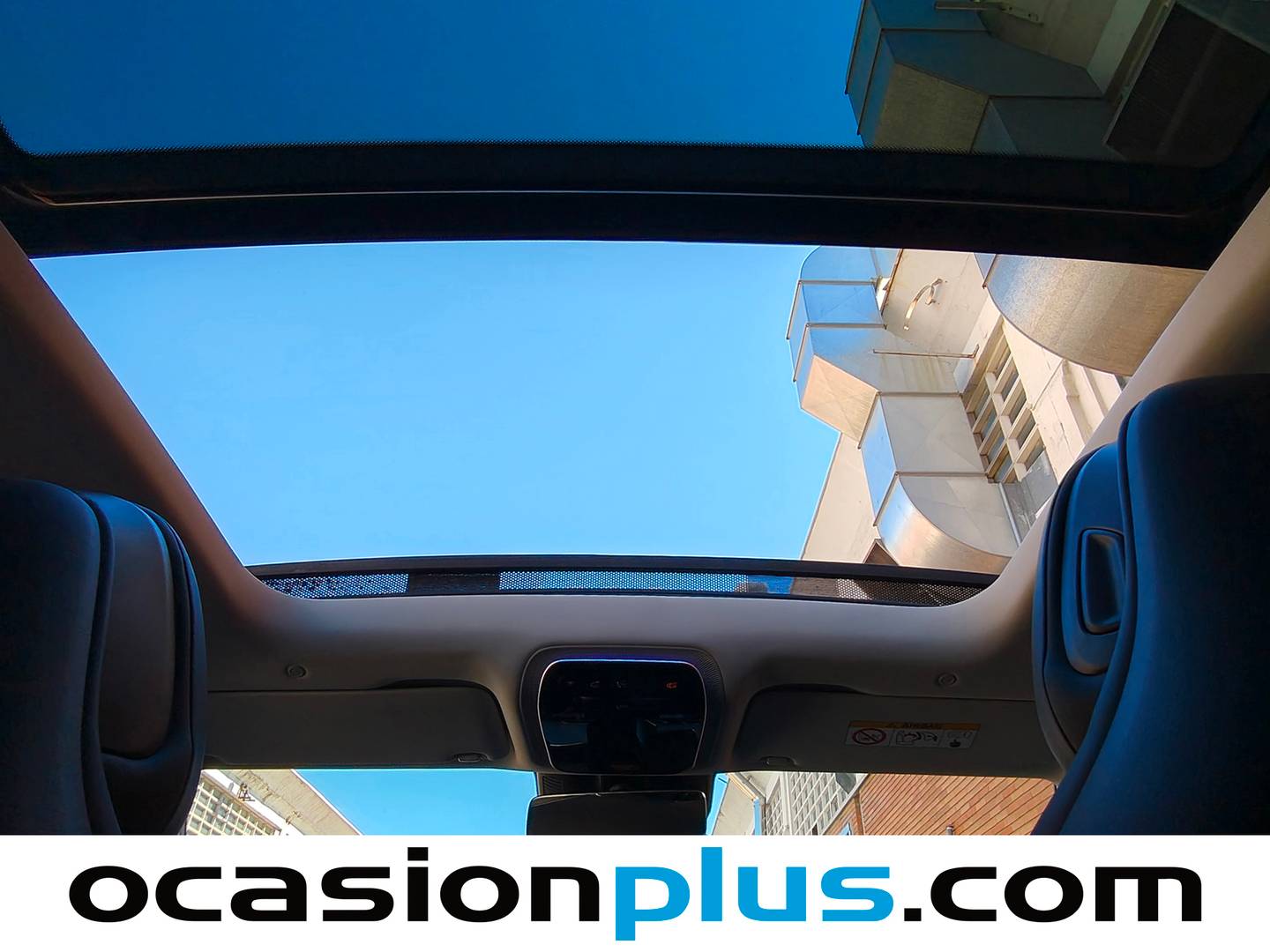 Extras y acabados del Mercedes CLE Mercedes CLE 220 d Coupe (197 CV) Pack AMG