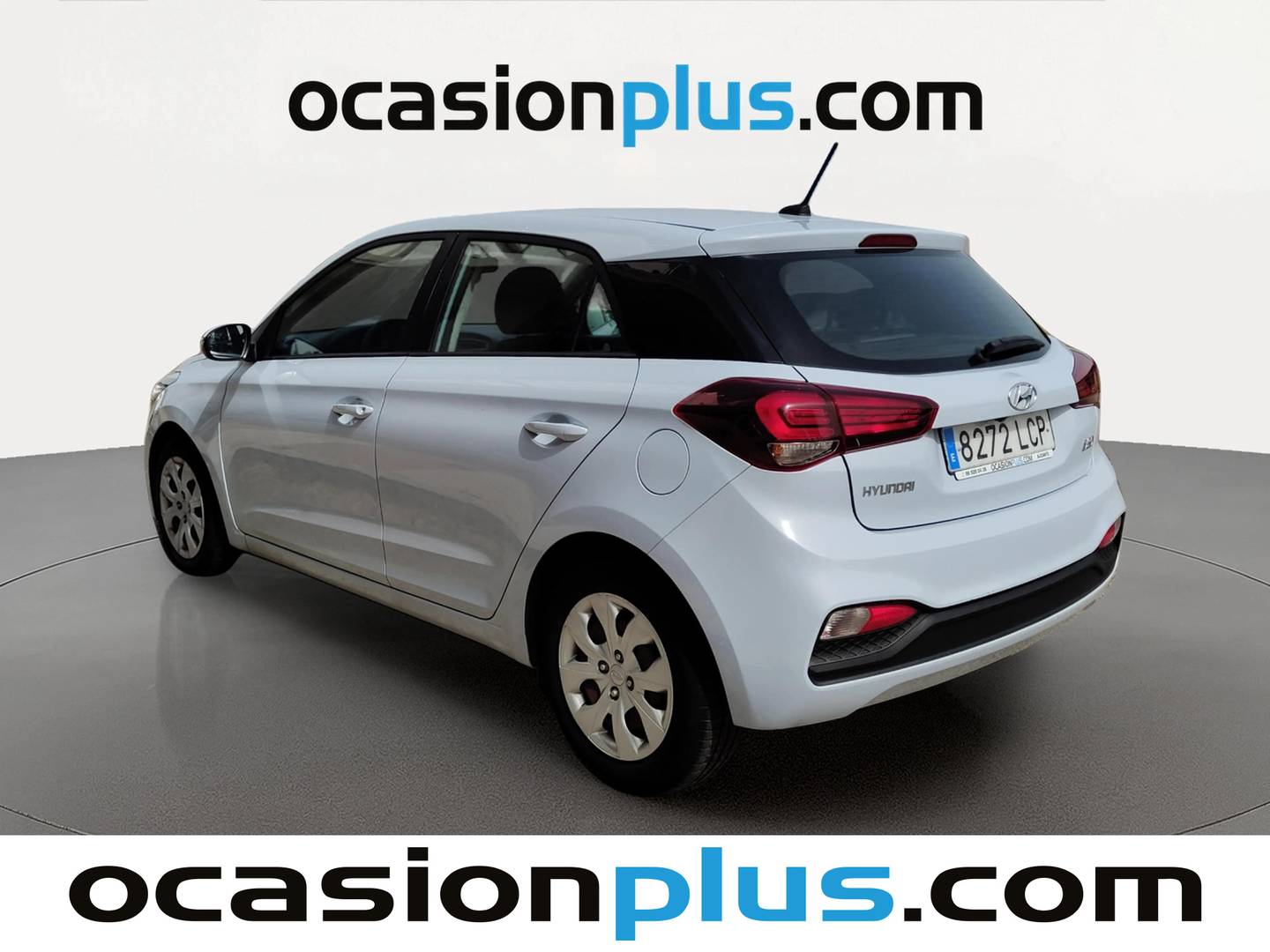 Foto trasera Hyundai i20 Hyundai i20 1.2 MPI Essence (75 CV) izquierda