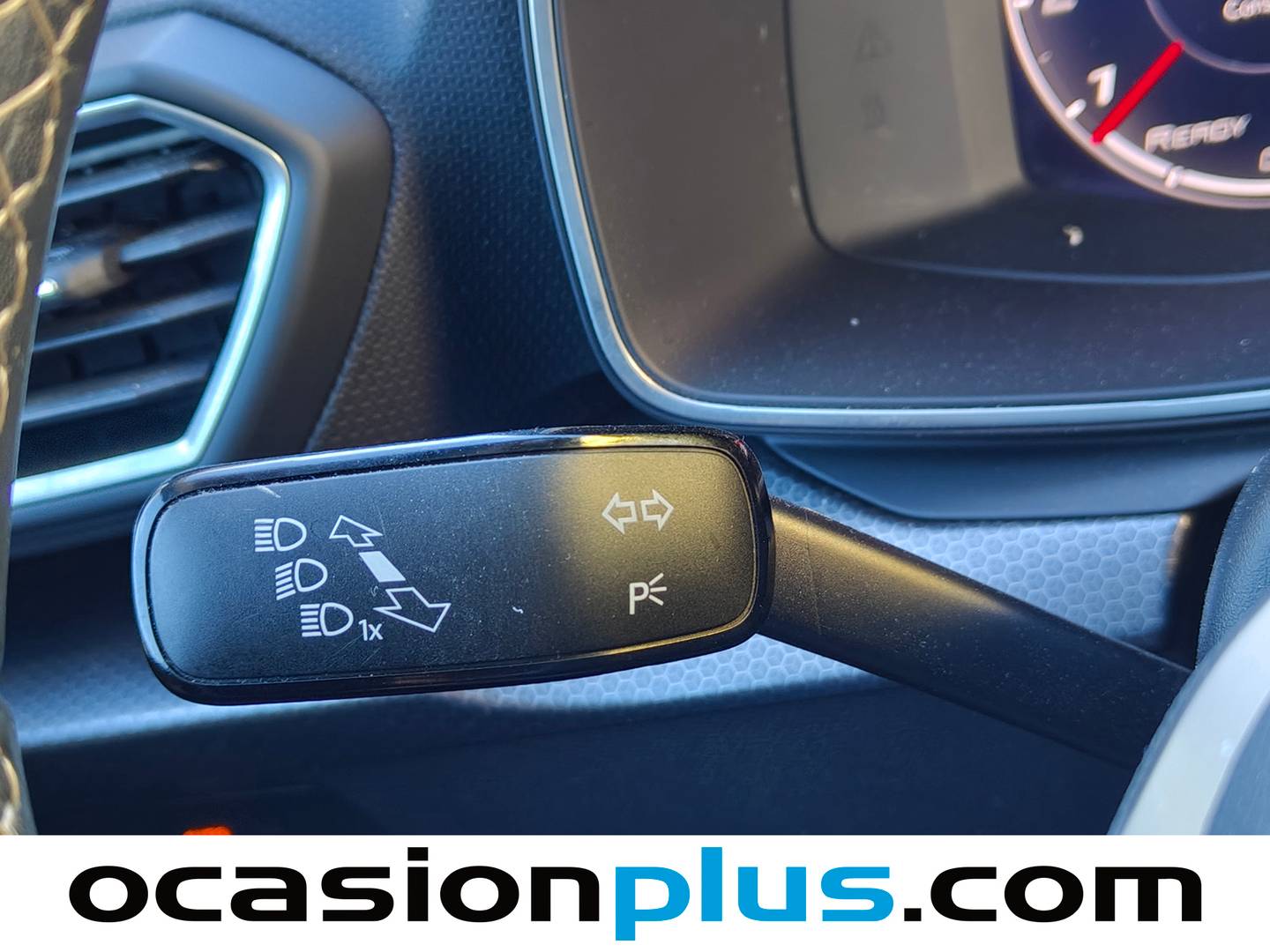Seat León Seat León 1.5 TSI S&S Style Go S (130 CV) de segunda mano