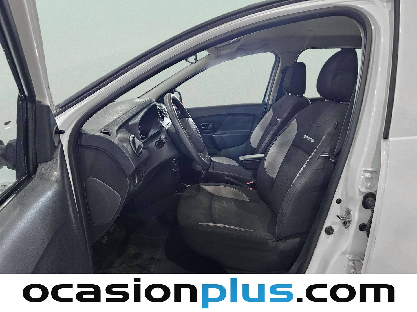 Foto asientos delanteros Dacia Sandero Dacia Sandero dCi 90 Stepway (90 CV)