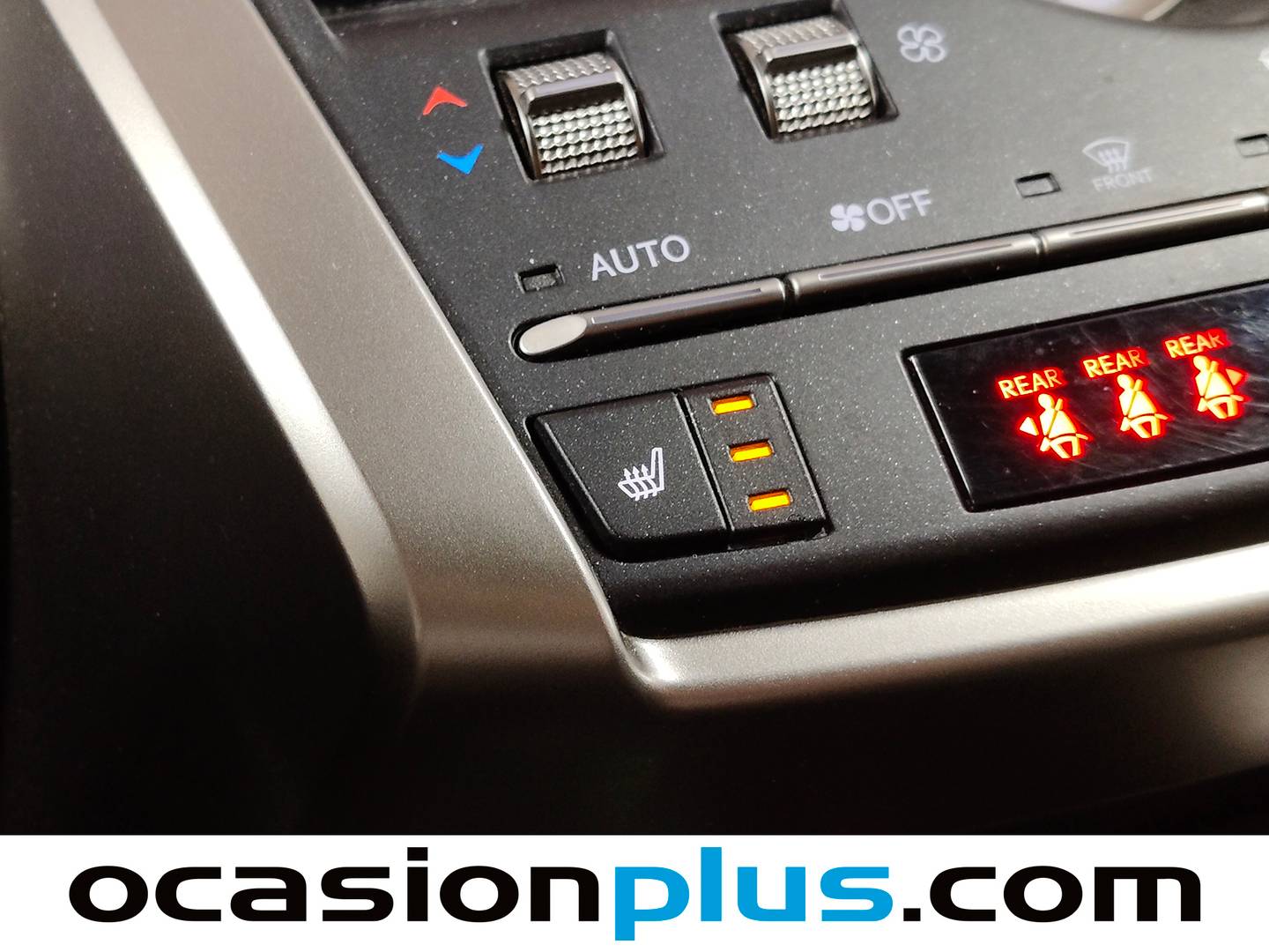 Equipamiento del Lexus NX Lexus NX 300h Premium 2WD (197 CV)
