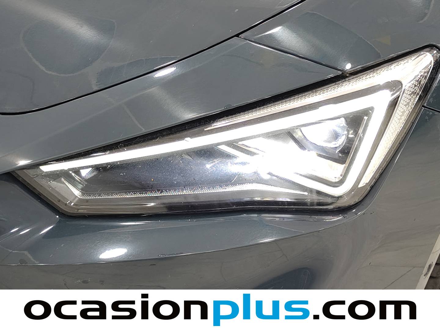 Extras del Seat León Seat León 1.5 TSI S&S FR 25 Aniversario (116 CV)