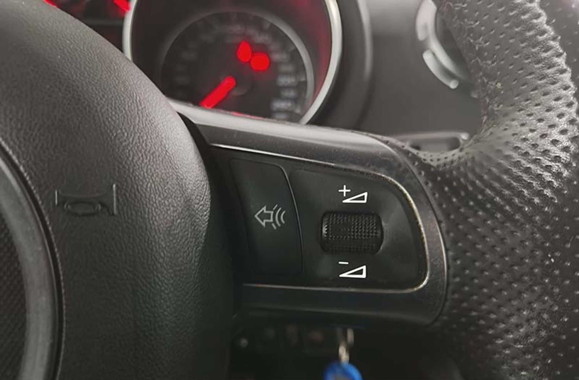 Audi TT Coupe 1.8 TFSI Pack S-Line - foto 27