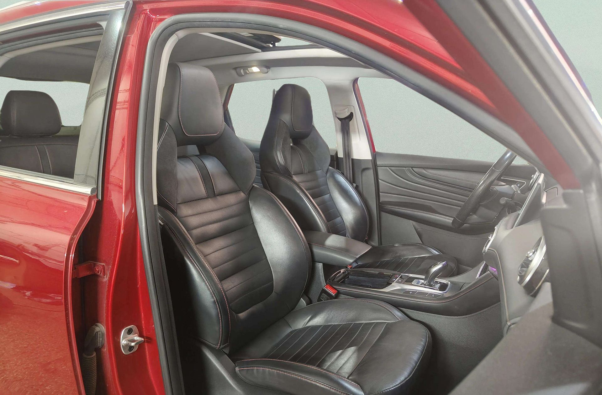MG eHS 1.5 T-GDi PHEV Luxury - foto 22