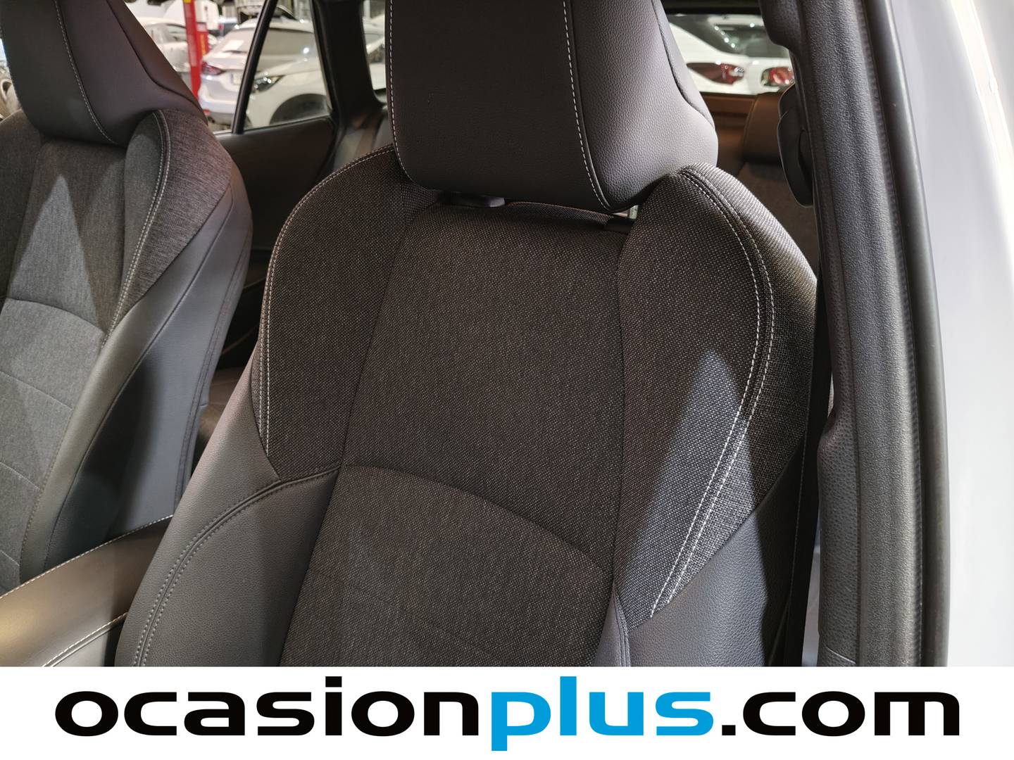 Extras del Toyota Corolla Toyota Corolla Touring Sport 125H Style E-CVT (122 CV)