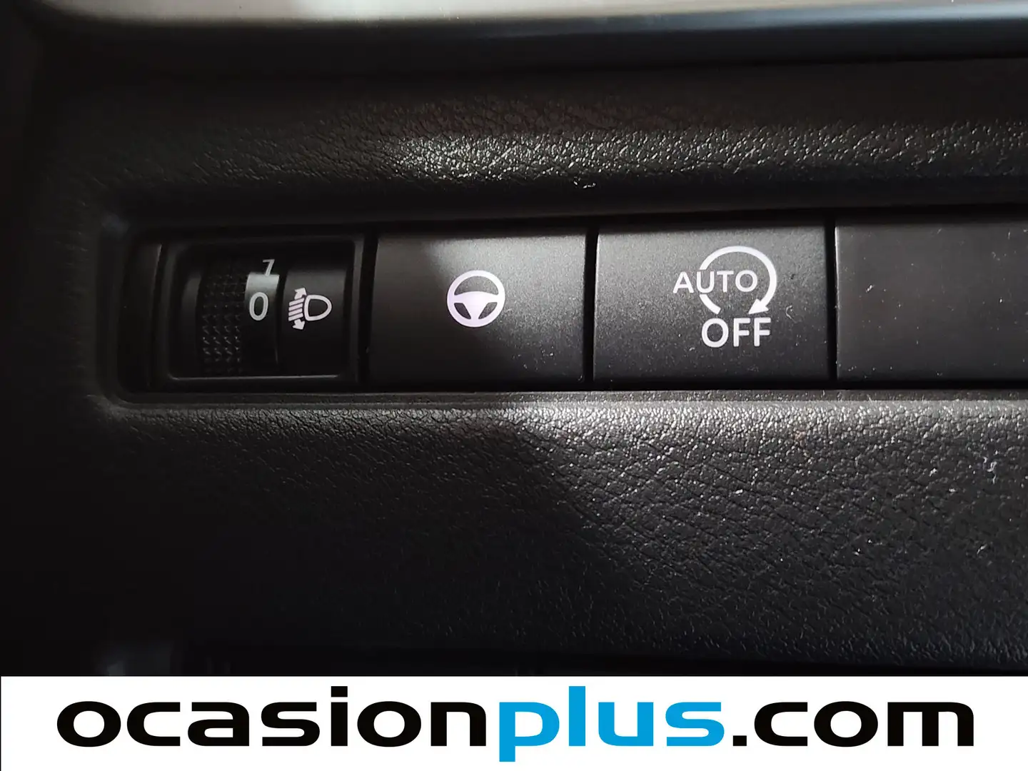 Foto Nissan QASHQAI Nissan Qashqai DIG-T 140 N-Connecta (140 CV)