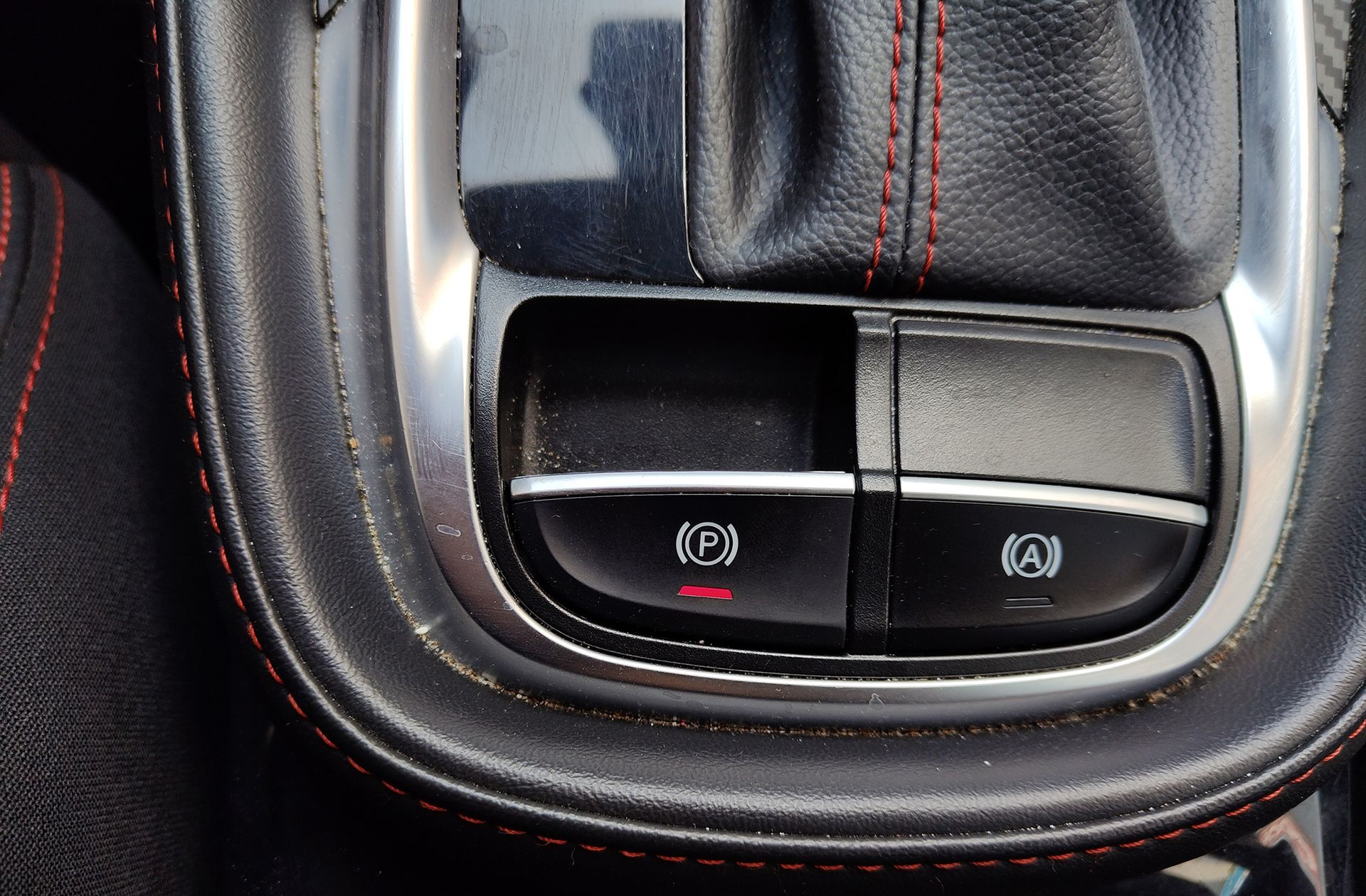 MG ZS 1.0T Luxury - foto 35