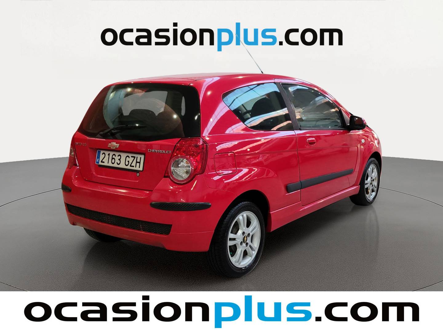 Foto trasera Chevrolet Aveo Chevrolet Aveo 1.4 16v LS (100 CV) derecha