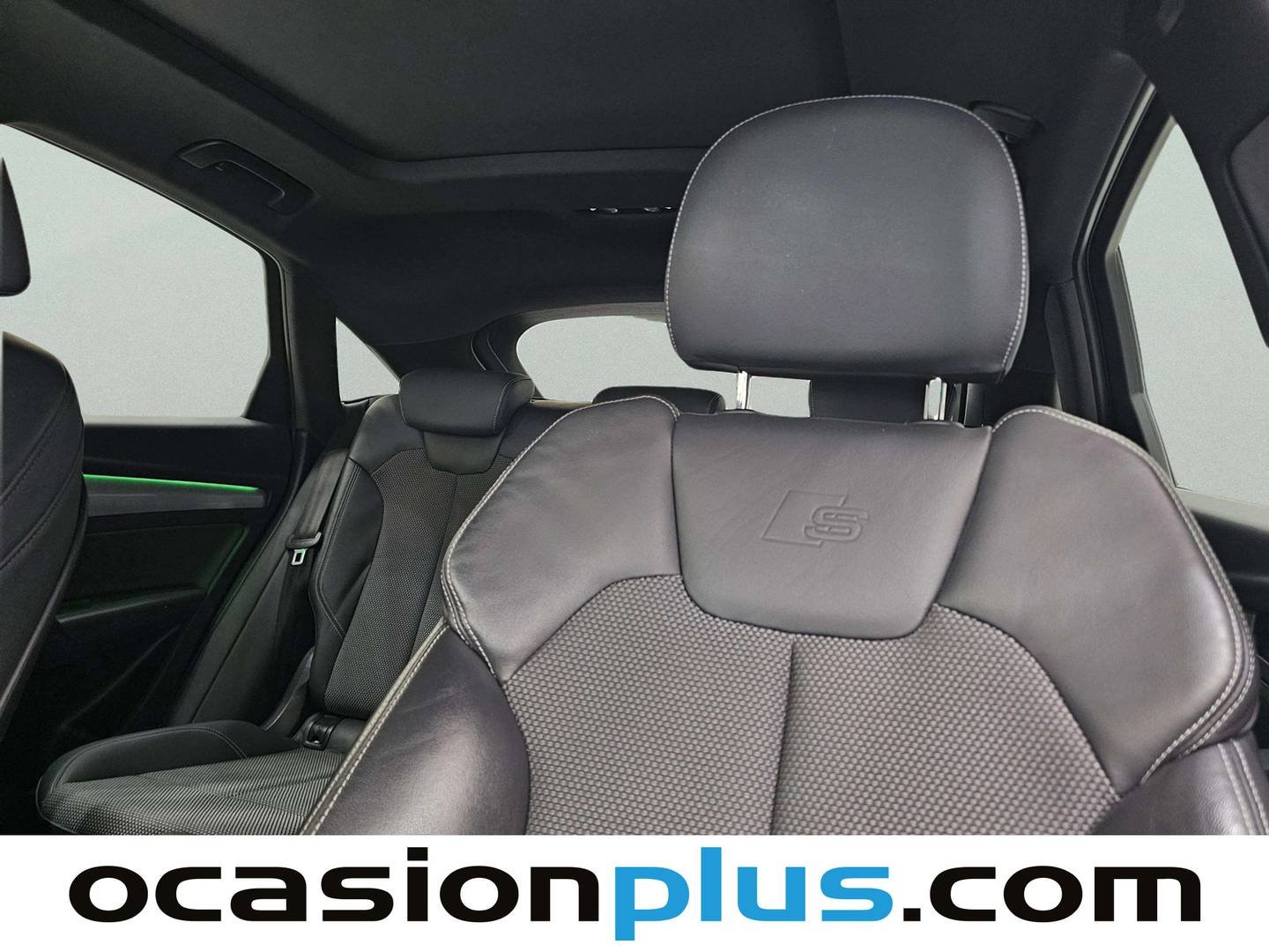 Equipamiento del Audi Q5 SPORTBACK Audi Q5 Sportback Black line 40 TDI quattro-ultra (204 CV) S tronic