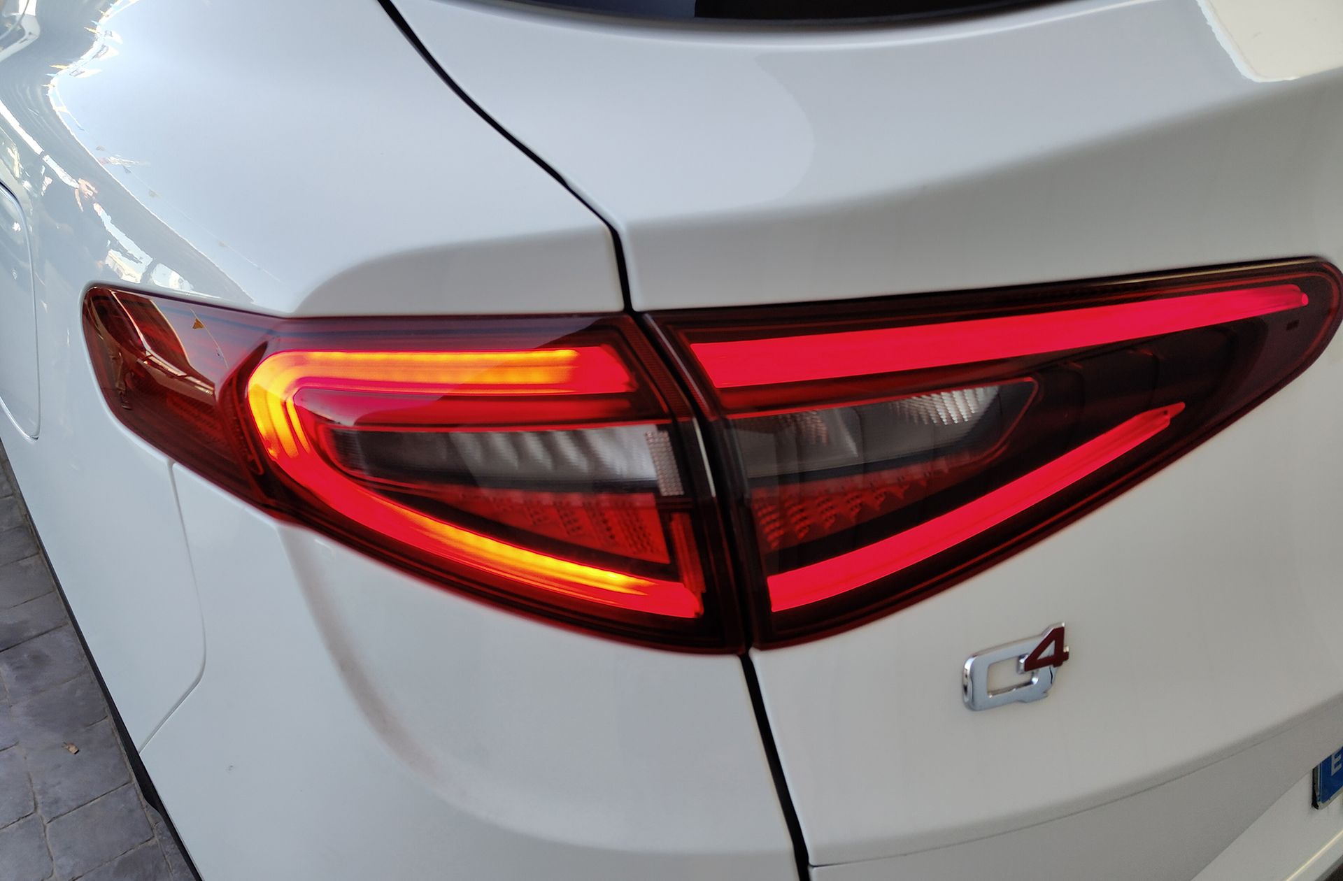 Alfa Romeo Stelvio 2.0 Gasolina Executive AWD - foto 19