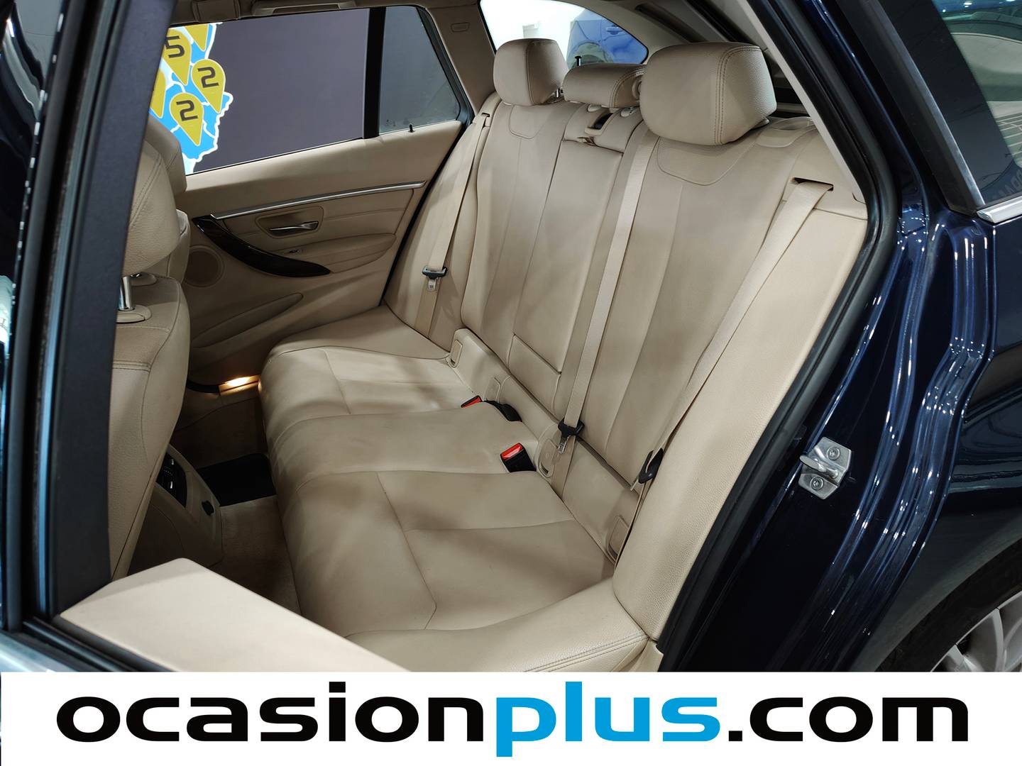 Foto asientos traseros BMW Serie 3 BMW Serie 3 318d Touring (150 CV)