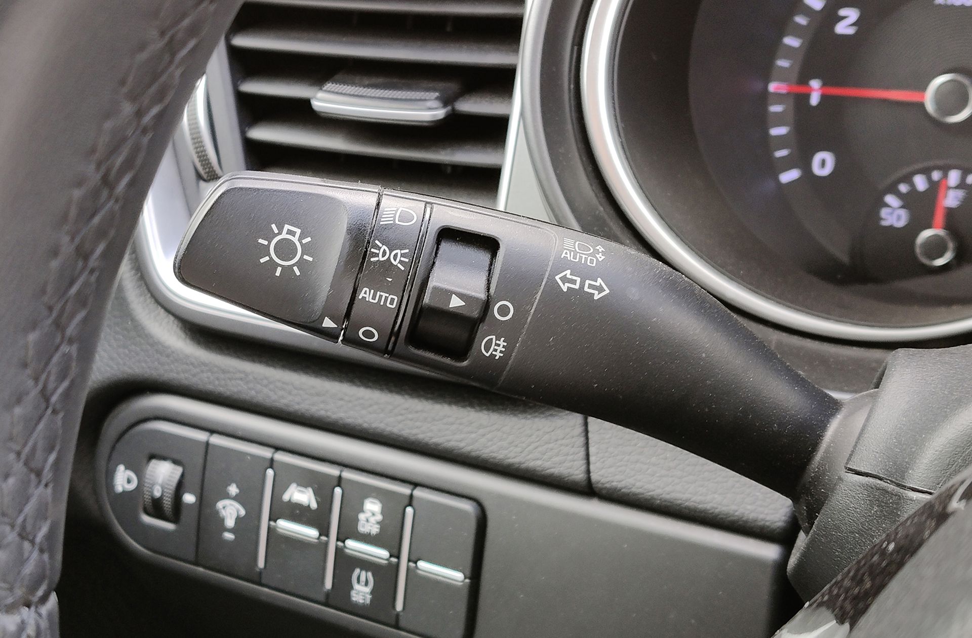 Kia Ceed 1.0 T-GDi Concept - foto 24
