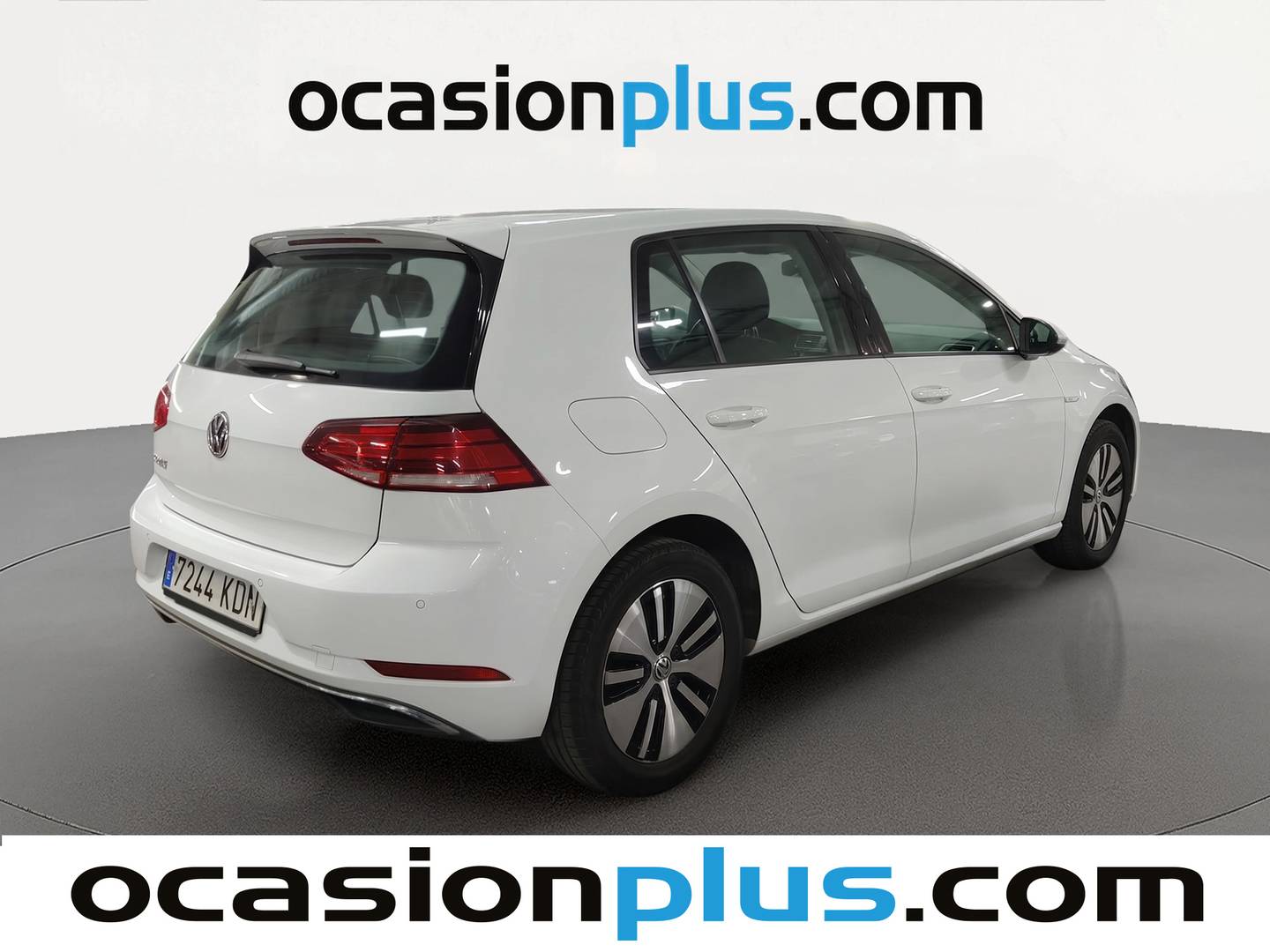 Foto trasera Volkswagen Golf Volkswagen e-Golf e-Golf ePower (136 CV) derecha