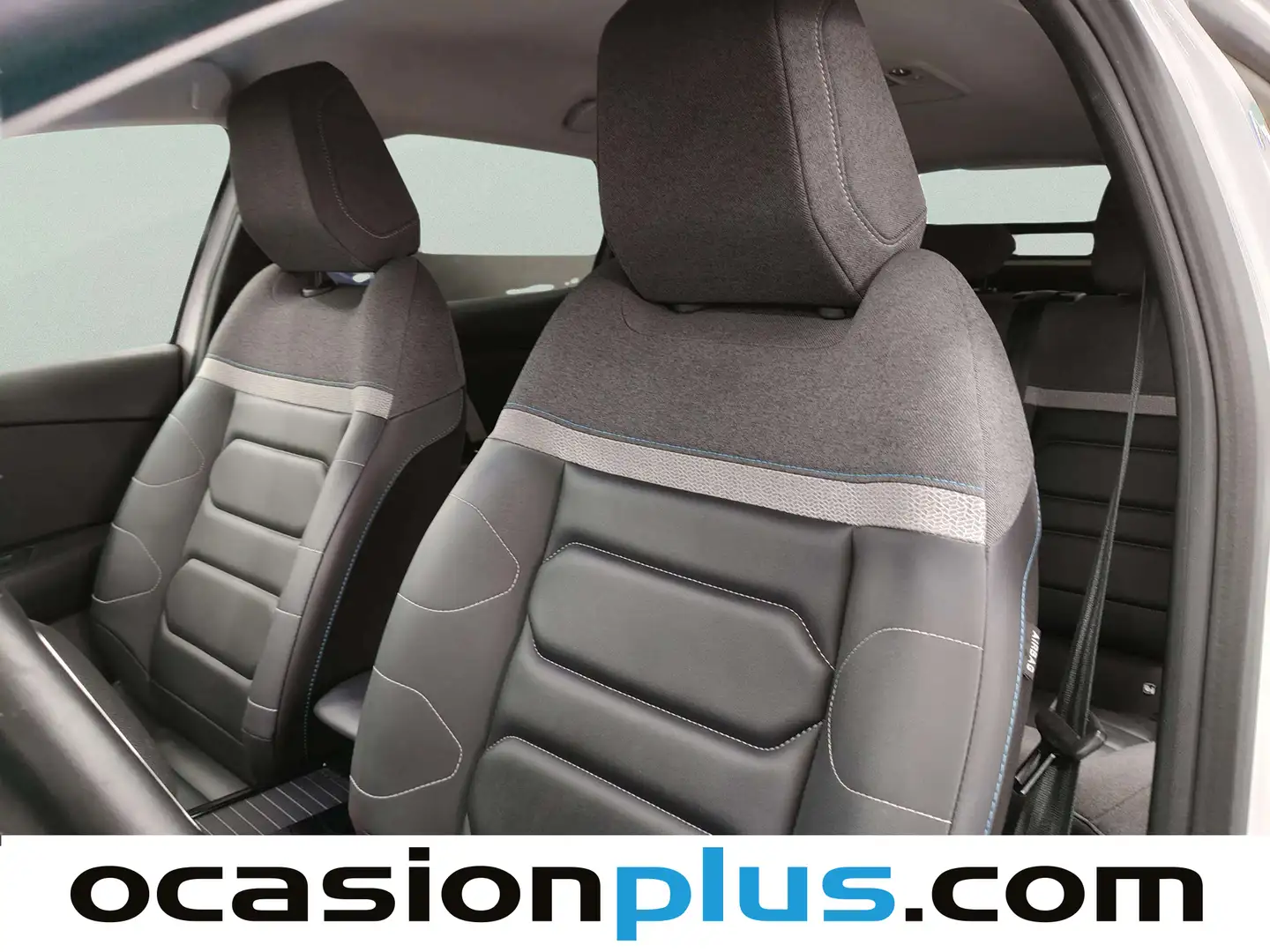 Foto Citroën C4 Citroen C4 PureTech 130 S&S Shine (130 CV)