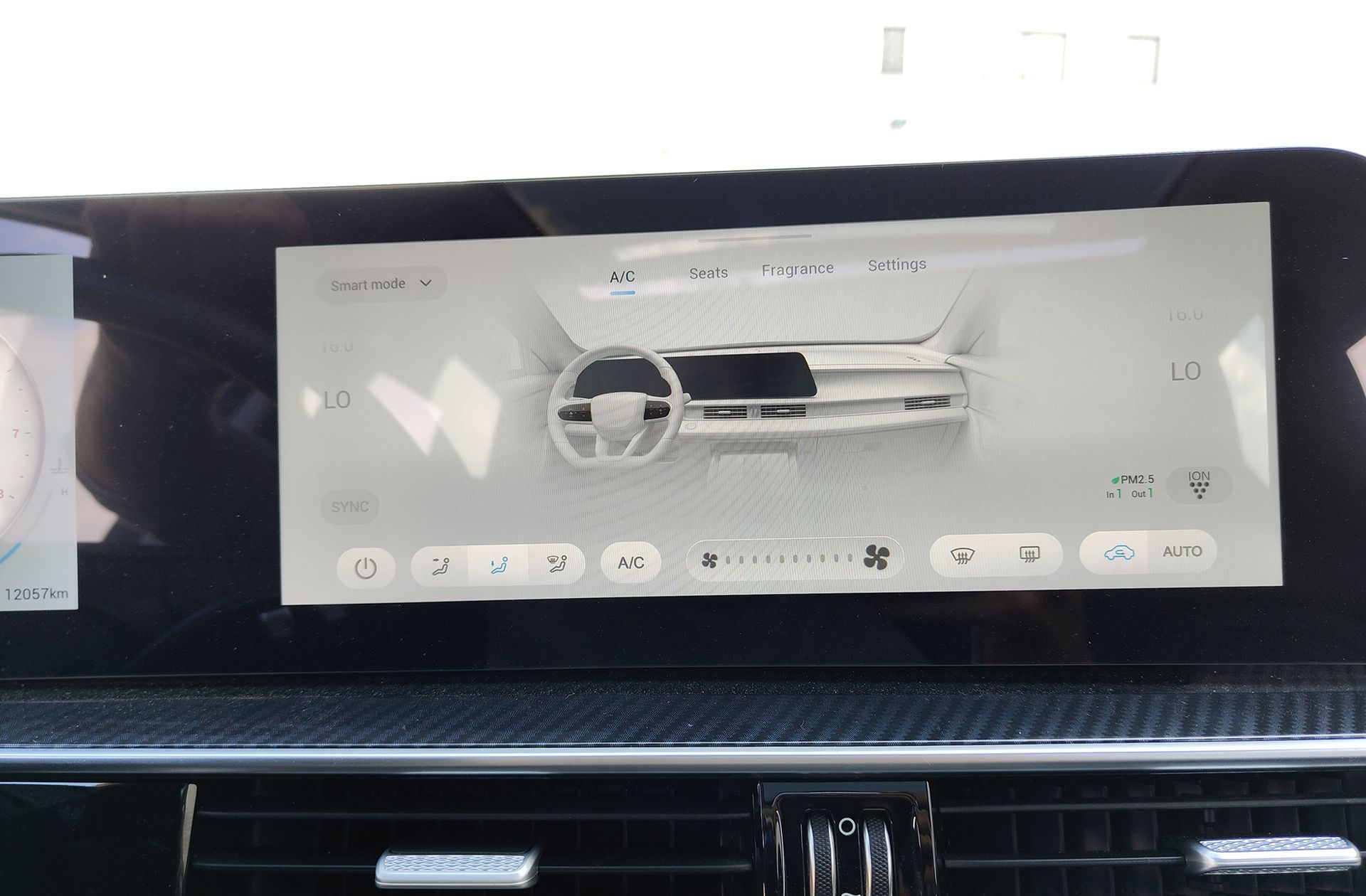 Ebro s700 1.6 T-GDi Luxury 7 DCT - foto 36