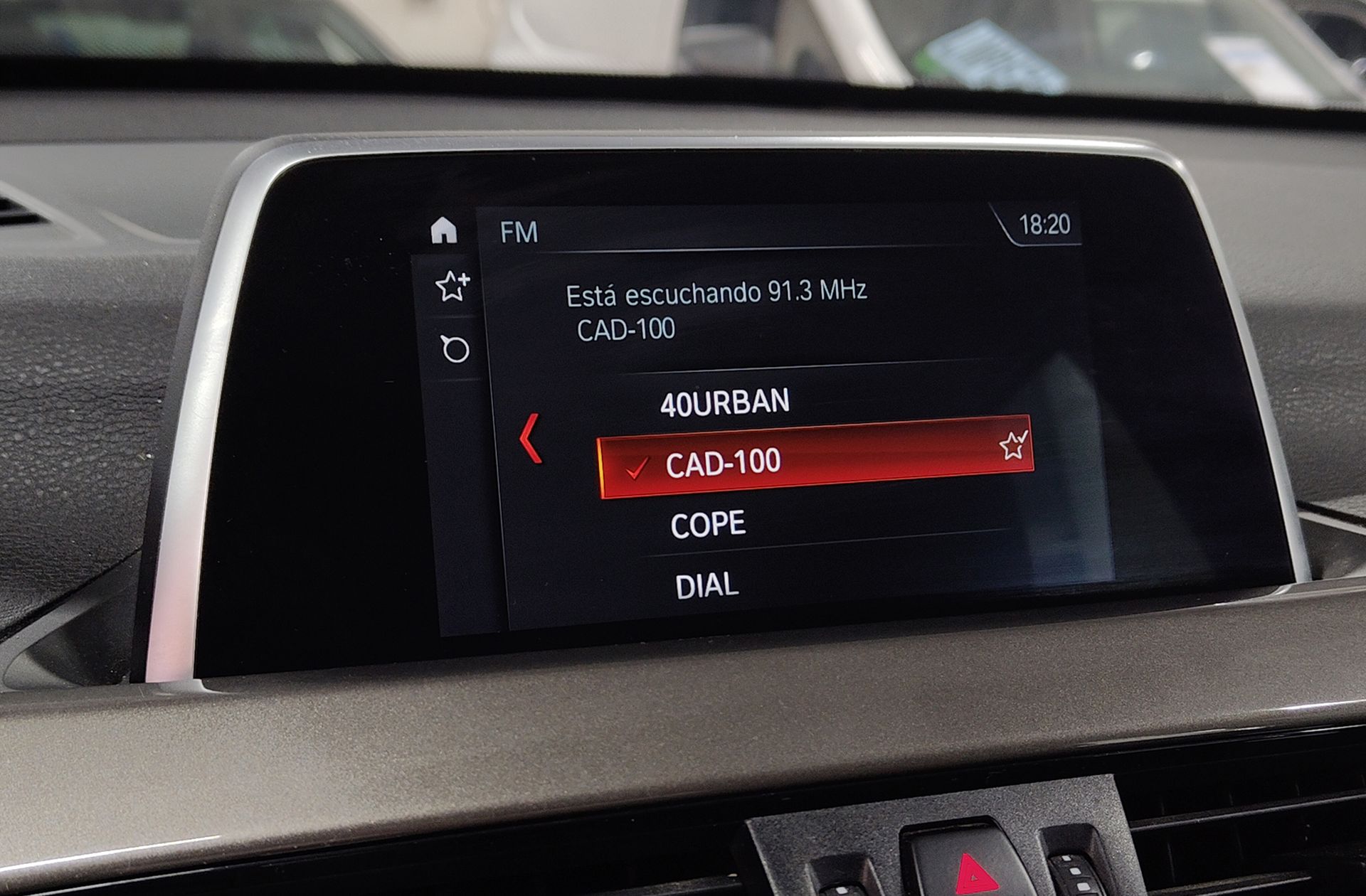 BMW X1 sDrive18d - foto 38