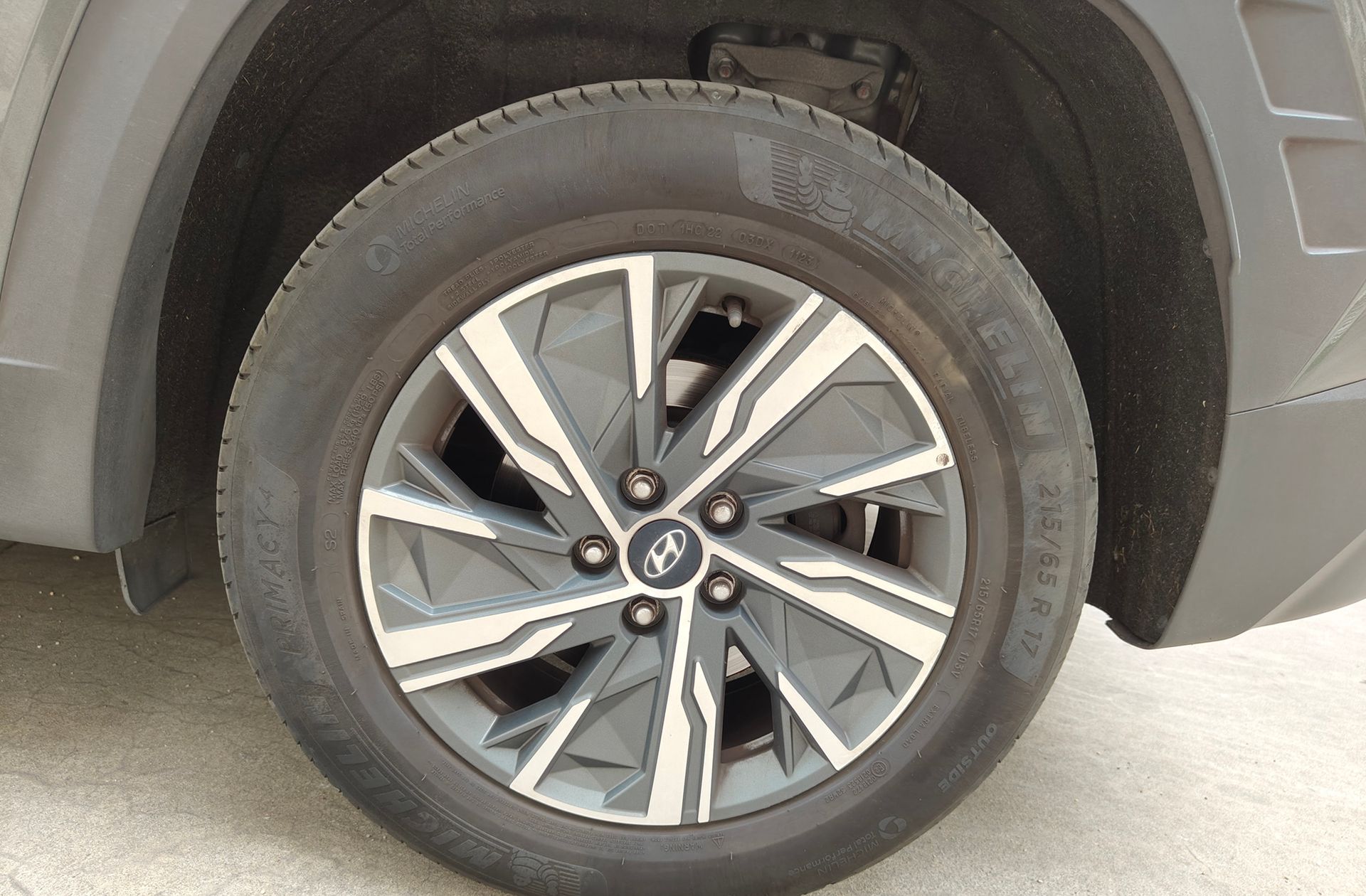 Hyundai Tucson 1.6 T-GDi 48V Maxx - foto 33