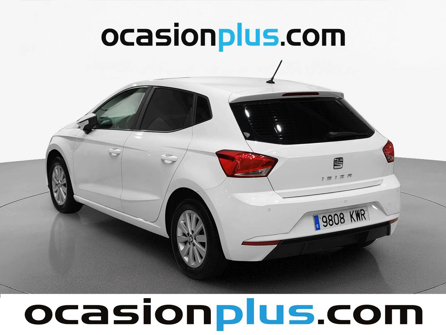 Foto delantera Seat Ibiza SEAT Ibiza 1.0 MPI Style (80 CV) derecha
