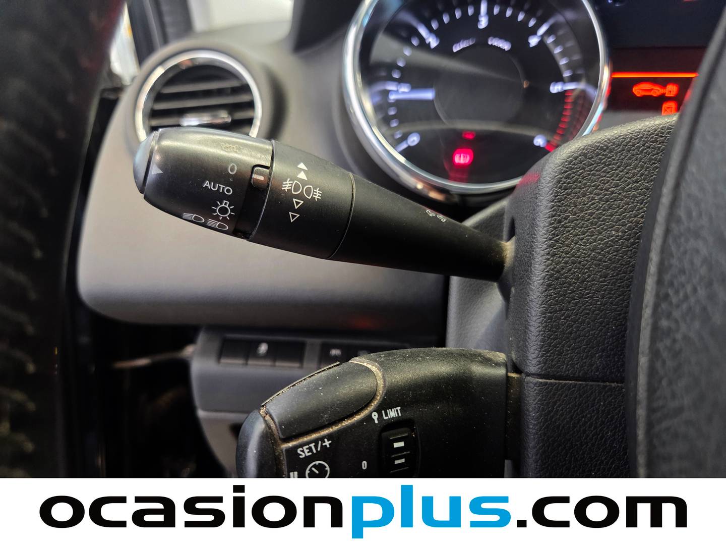 Peugeot 5008 Peugeot 5008 1.6 BlueHDi Allure EAT6 (120 CV) 7 Plazas 2016