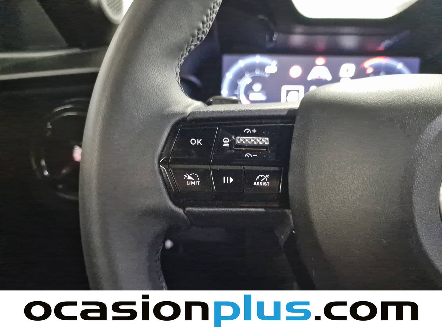 Foto Alfa Romeo Junior Alfa Romeo Junior 1.2 Ibrida (136 CV)