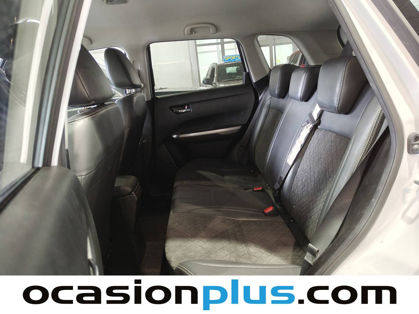 Foto asientos traseros Suzuki Vitara Suzuki Vitara 1.4 Turbo Mild Hybrid GLX (129 CV)