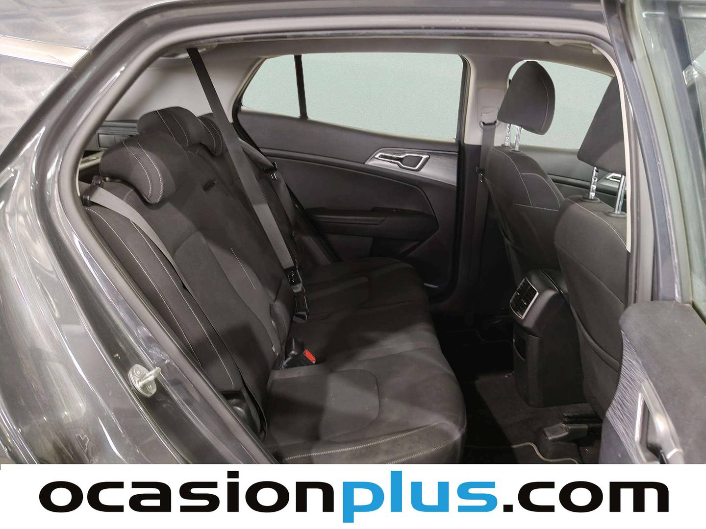 KIA Sportage KIA Sportage 1.6 CRDi MHEV Business 4x2 (136 CV) de segunda mano