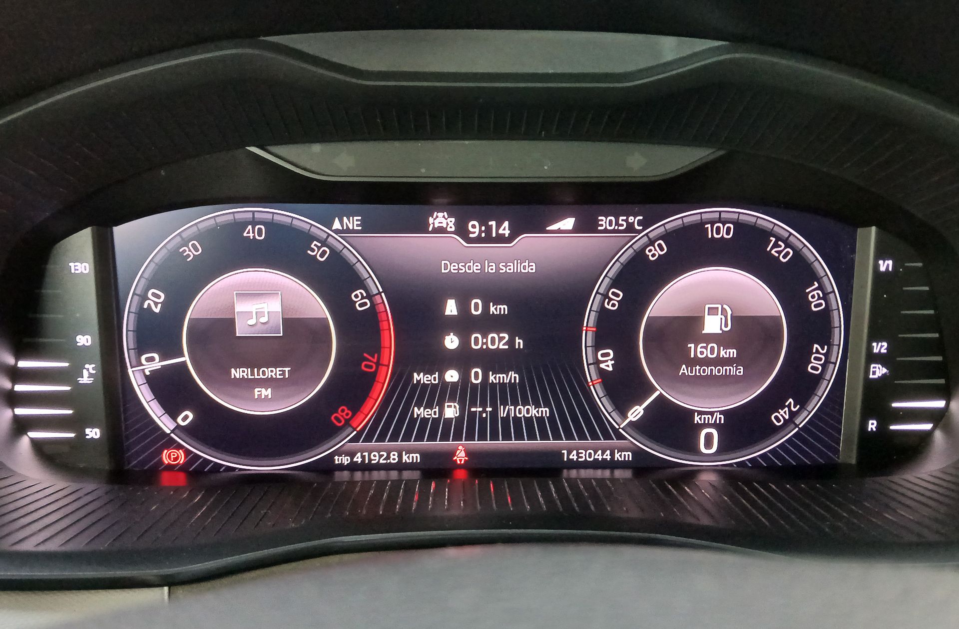Škoda Kamiq 1.0 TSI Sport - foto 23