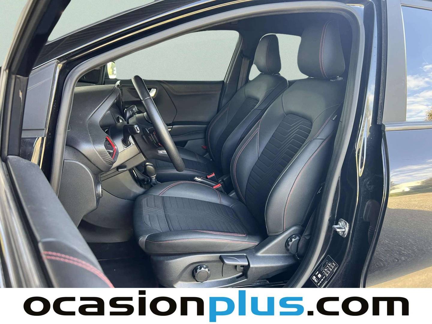 Foto Ford Puma Ford Puma 1.0 EcoBoost MHEV ST-Line X Auto (125 CV)