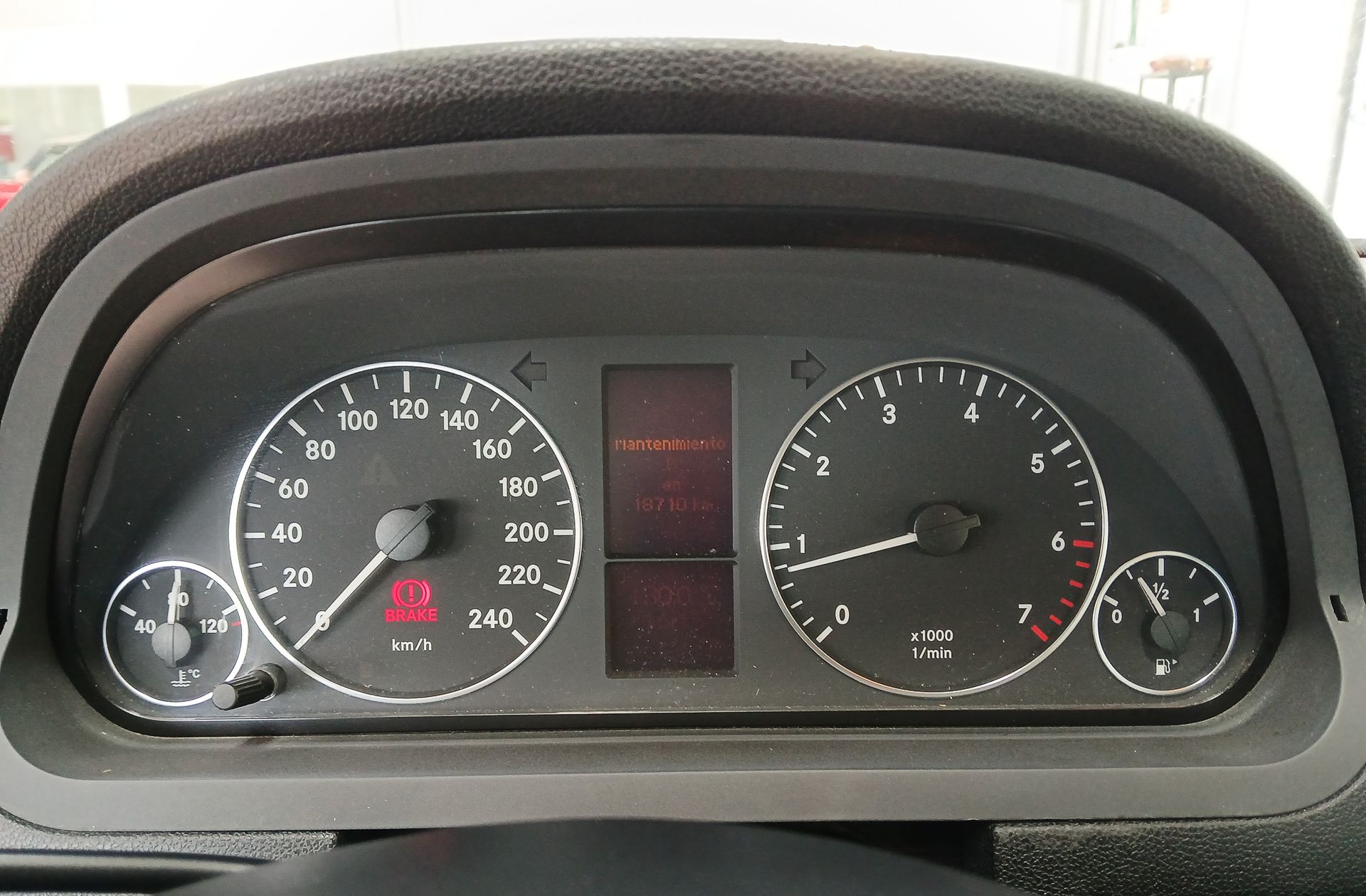 Mercedes-Benz Clase A 160 Blue Efficiency Exclusive Edition - foto 19