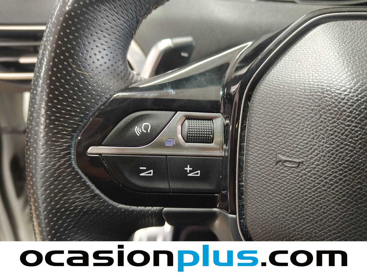 Foto Peugeot 3008 Peugeot 3008 THP 165 GT Line S&S Auto (165 CV)