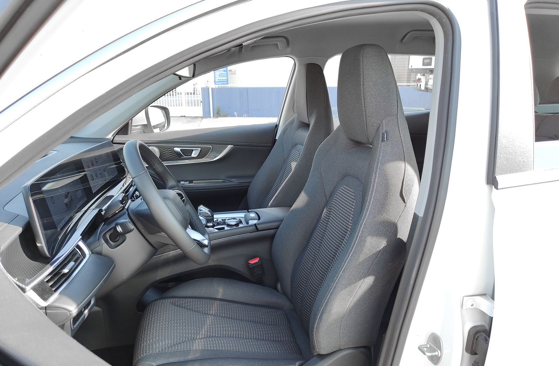 Ebro s700 1.6 T-GDi Comfort DCT - foto 10
