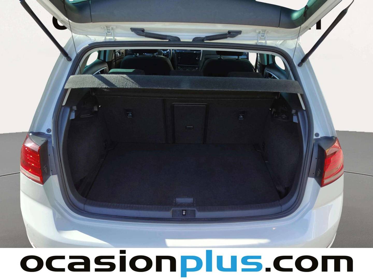 Fotos maletero Volkswagen Golf Volkswagen Golf Advance 1.4 TSI (125 CV)