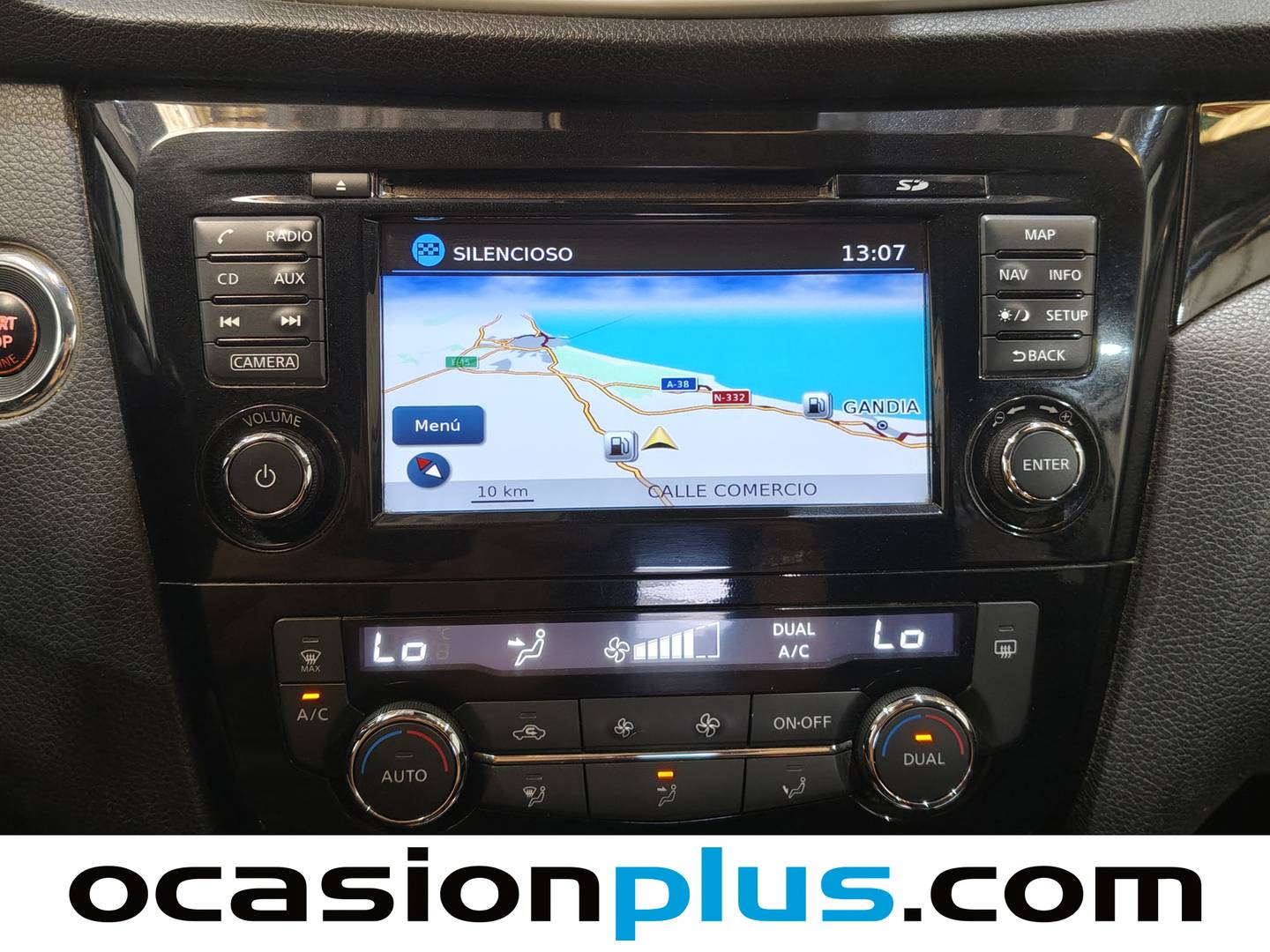 Extras y acabados del Nissan QASHQAI Nissan Qashqai DIG-T 115 Acenta 4x2 XTronic (115 CV)