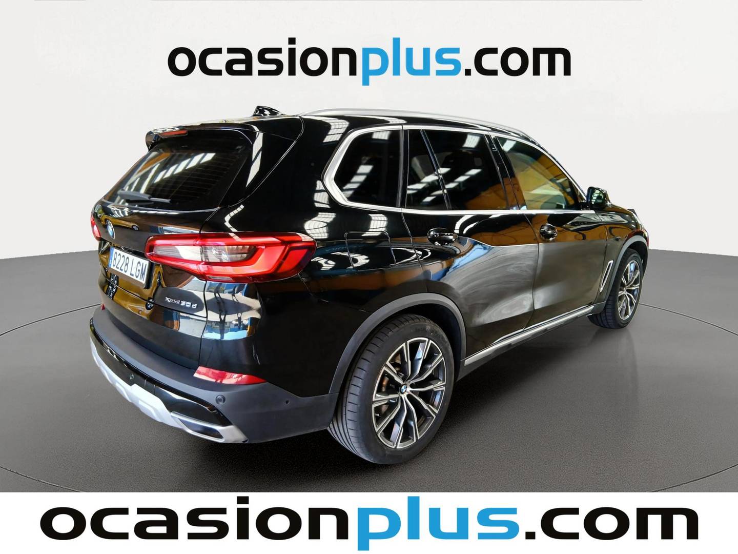 Foto trasera BMW X5 BMW X5 xDrive30d (265 CV) derecha