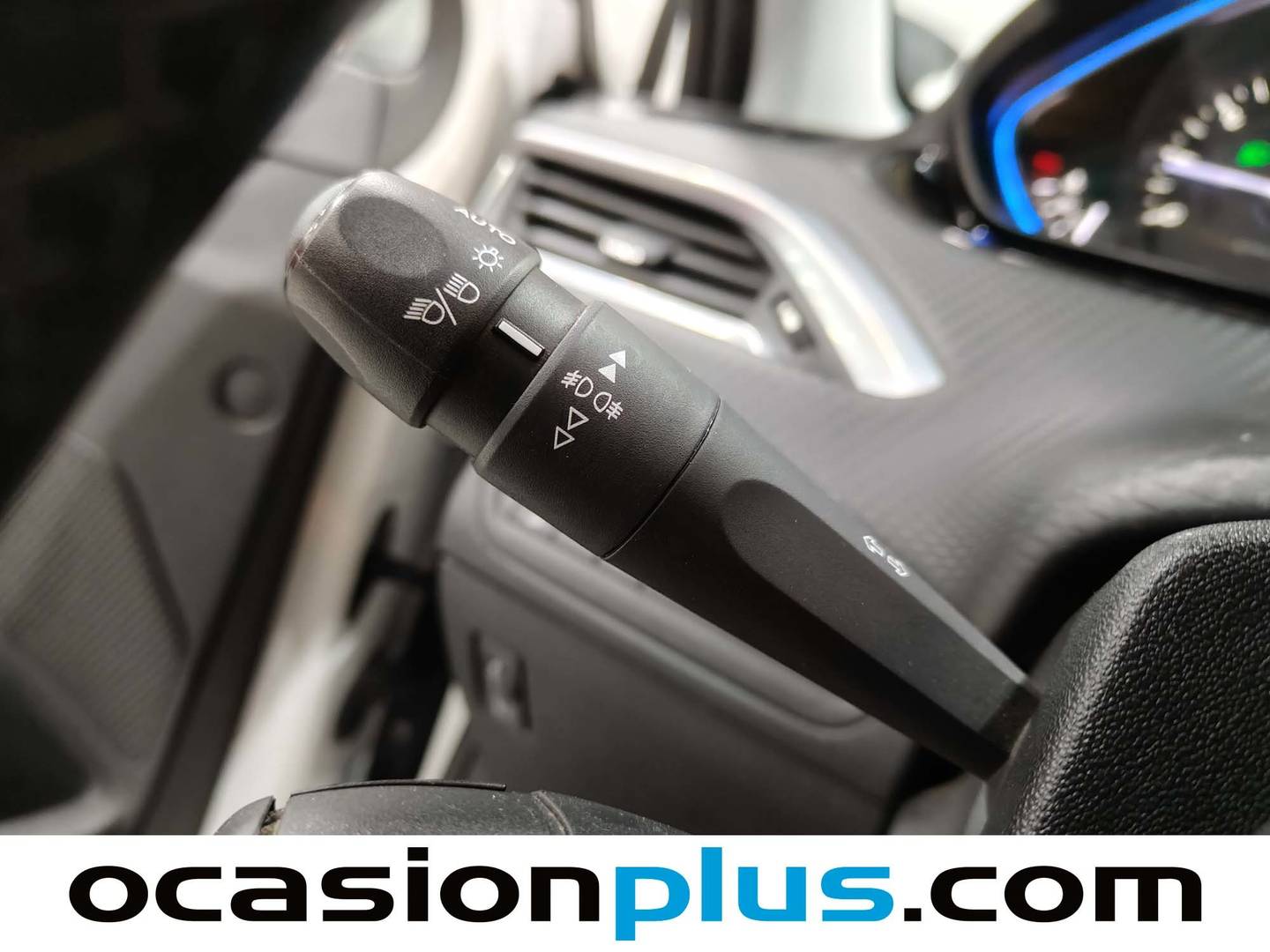 Foto Peugeot 2008 Peugeot 2008 PureTech 110 S&S Allure (110 CV)