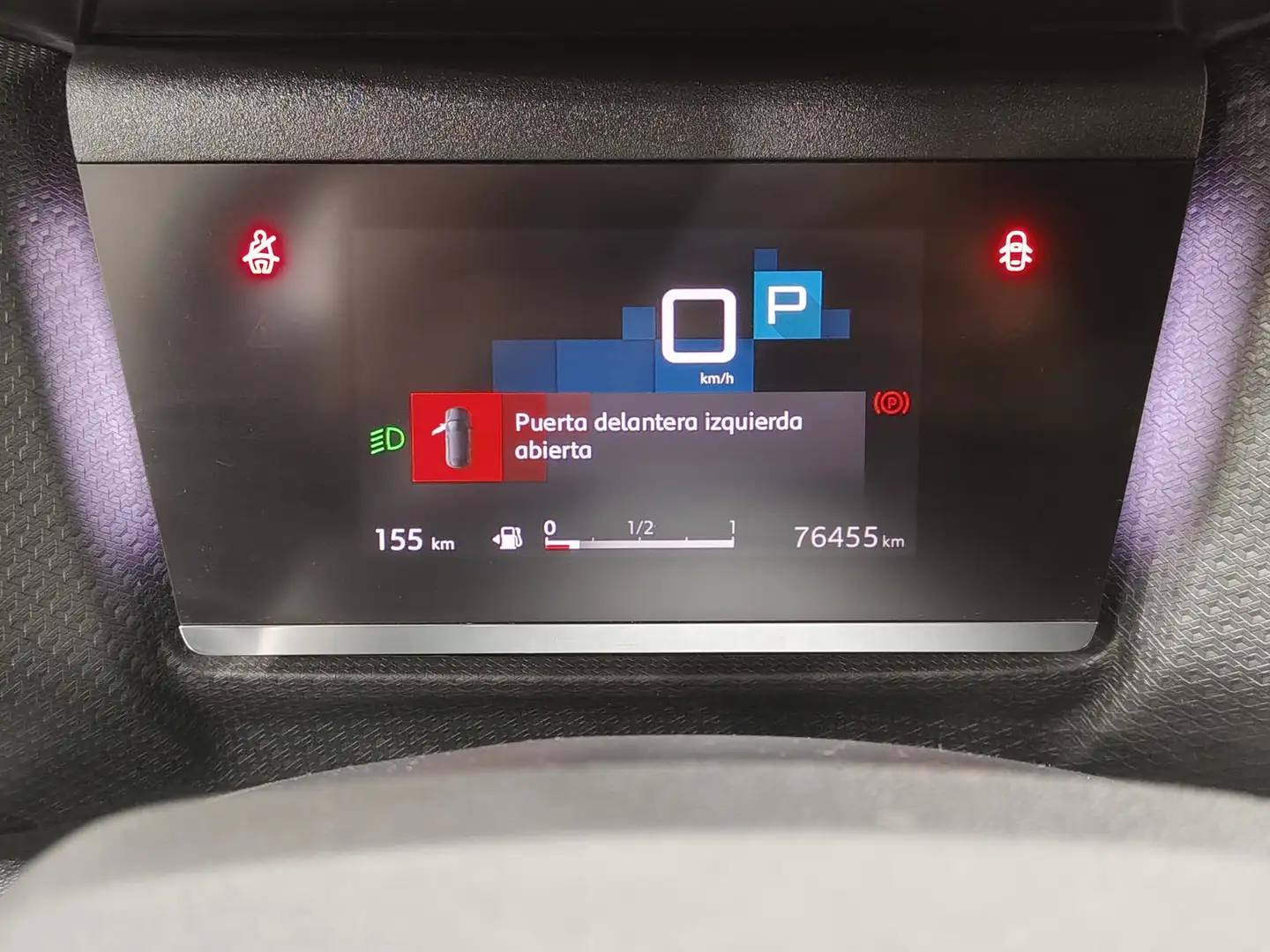 Foto Citroën C4 Citroen C4 BlueHDi 130 S&S Feel Pack EAT8 (130 CV)