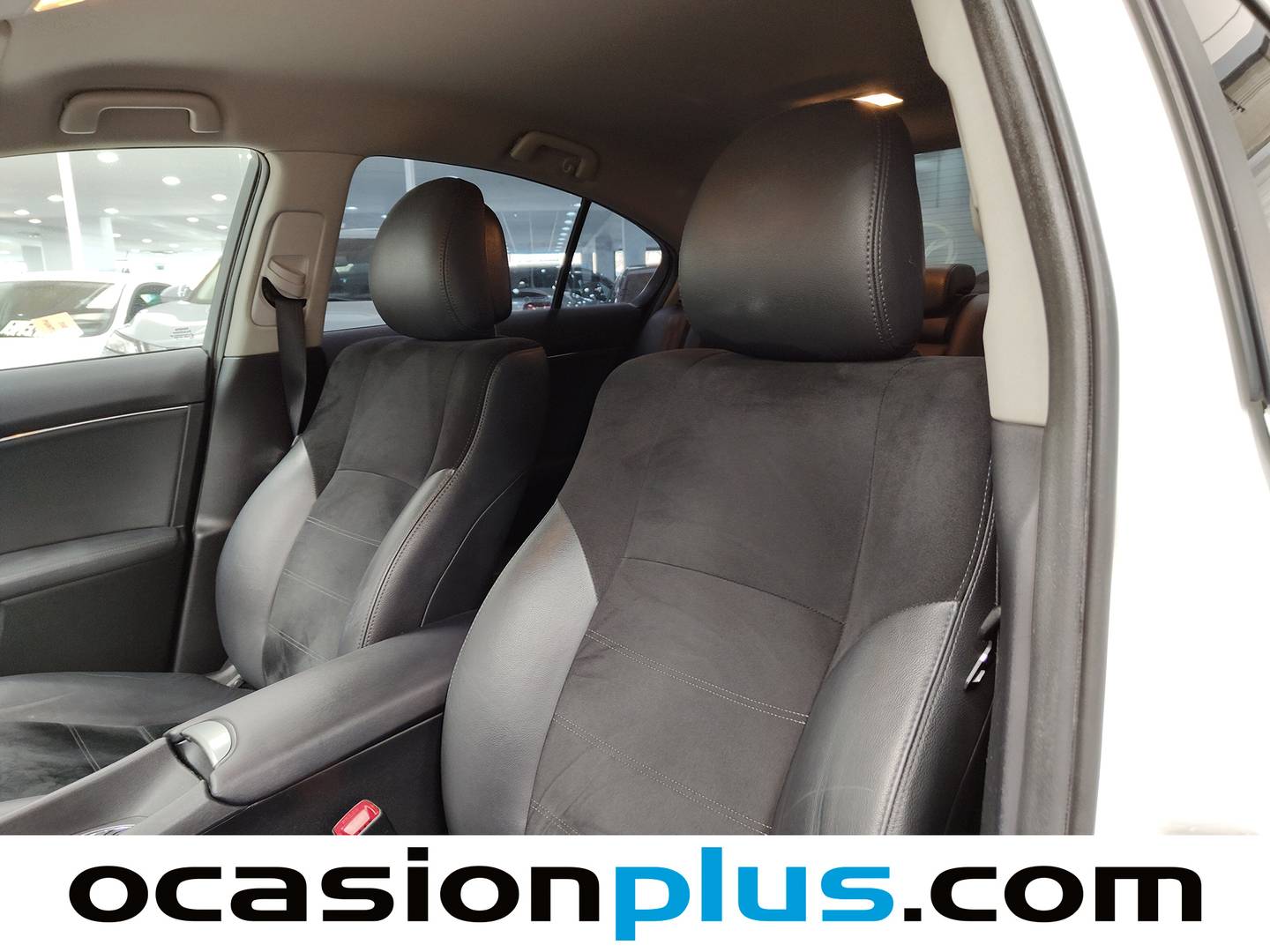 Toyota Avensis Toyota Avensis 140 Advance (147 CV) de ocasión