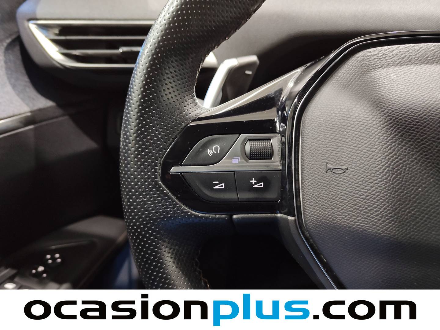 Foto Peugeot 3008 Peugeot 3008 BlueHDI 130 S&S GT Line EAT8 (130 CV)