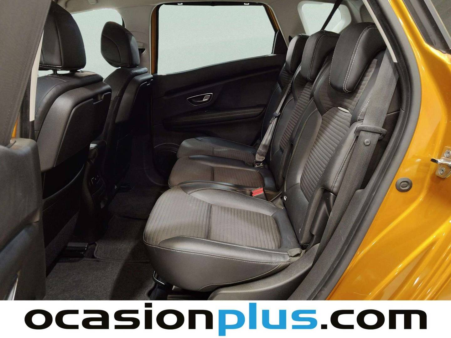 Foto asientos traseros Renault Scénic Renault Scenic Zen Energy TCe (130 CV)
