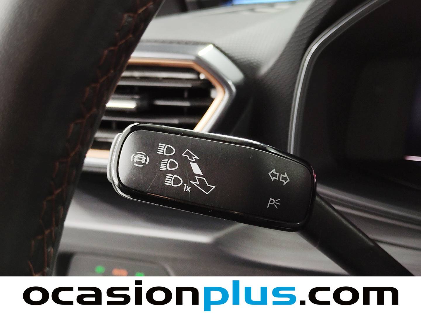 Foto Cupra León CUPRA Leon Sportstourer 1.5 eTSI DSG (150 CV)