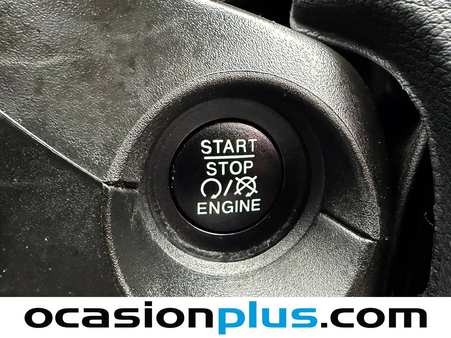 Foto Jeep Compass Jeep Compass 1.6 Multijet Night Eagle 4x2 88 kW (120 CV)